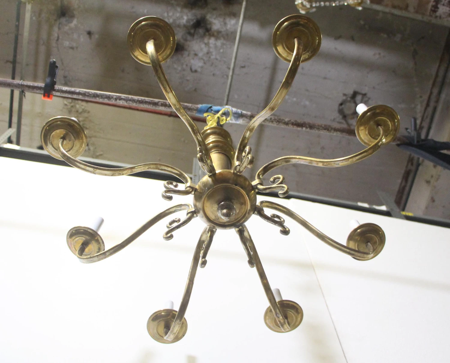 Antique 8 Arm Brass Colonial Style Chandelier 14 Antique 8 Arm Brass Colonial Style Chandelier - Image 12