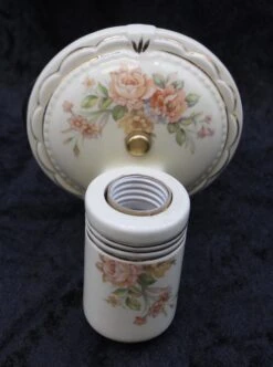 Pair Of 1940s White Floral Ceramic Bathroom Wall Sconces 14 Pair Of 1940s White Floral Ceramic Bathroom Wall Sconces -OGT Sale Store q273536 04