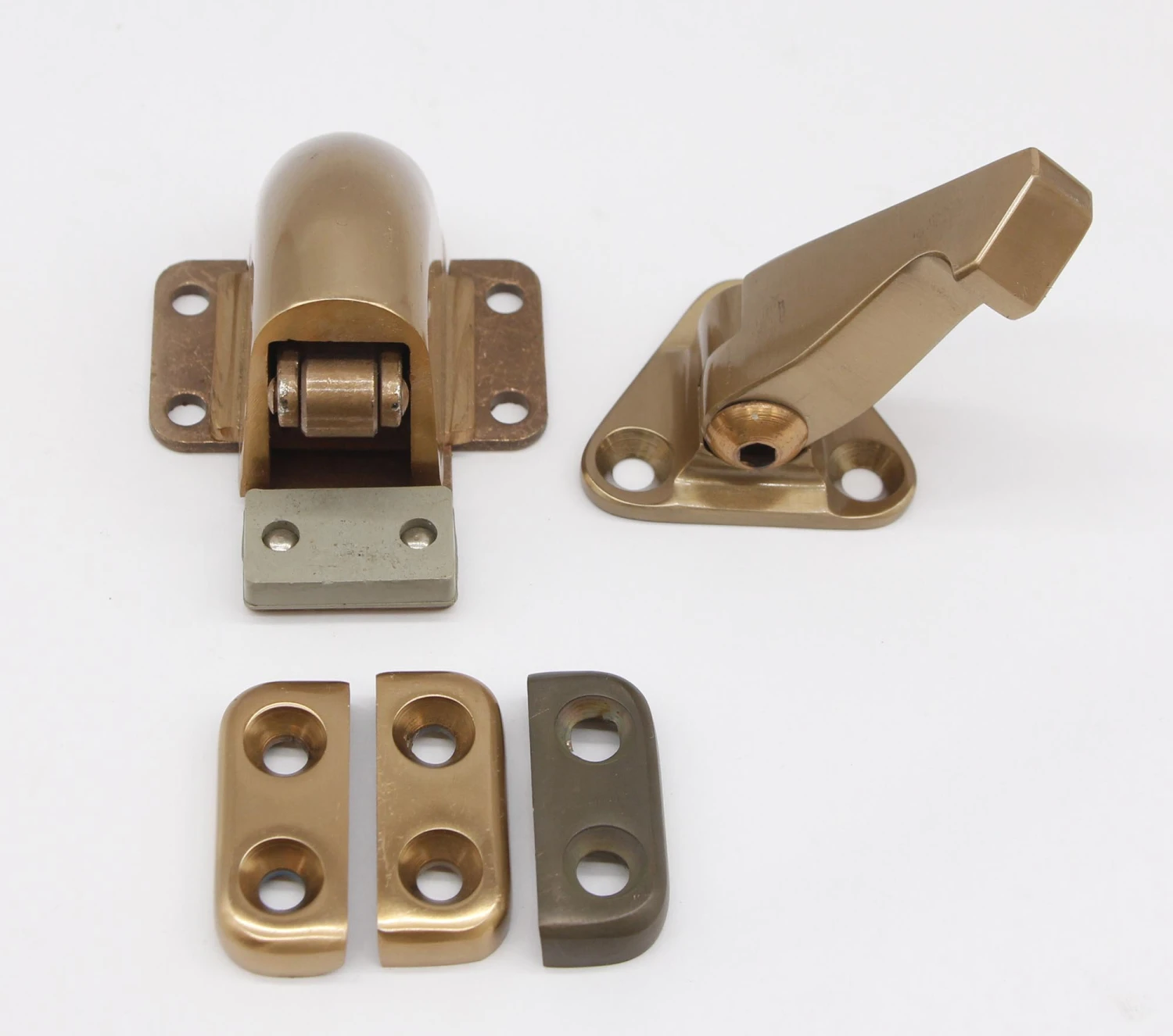 Olde New Baldwin Adjustable Brushed Brass Door Catch 6 Olde New Baldwin Adjustable Brushed Brass Door Catch - Image 4