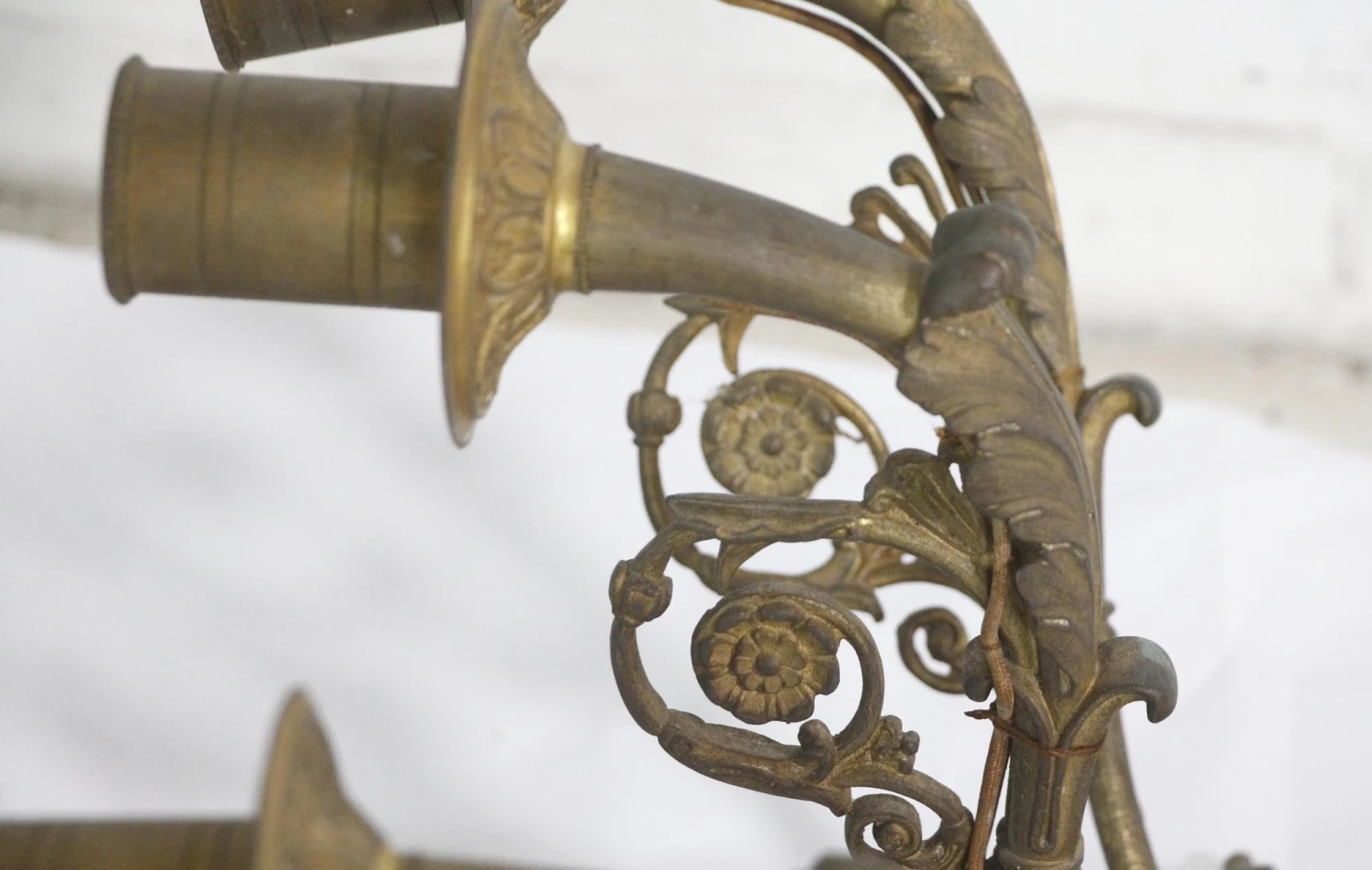 Pair Of 5 Arm Cast Bronze French Floral Figural Sconces 12 Pair Of 5 Arm Cast Bronze French Floral Figural Sconces - Image 10