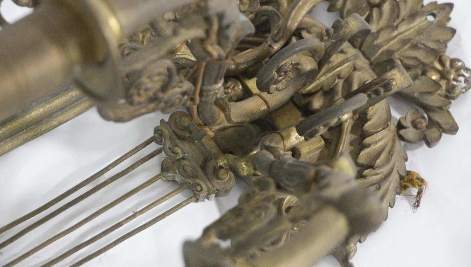 Pair Of 5 Arm Cast Bronze French Floral Figural Sconces 14 Pair Of 5 Arm Cast Bronze French Floral Figural Sconces - Image 12