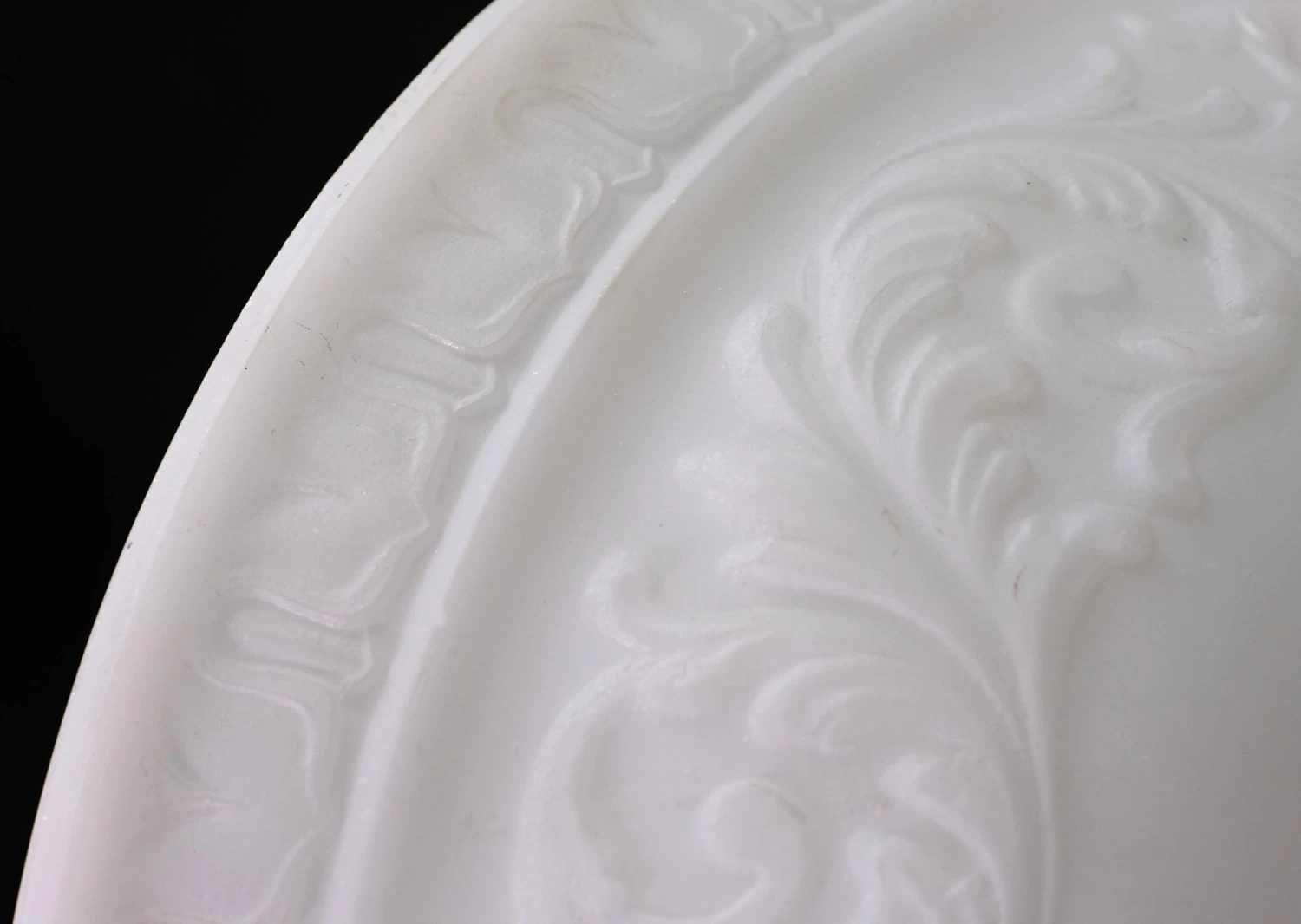 1900s Ripley Alabaster Cast Milk Glass Dish Pendant Light 8 1900s Ripley Alabaster Cast Milk Glass Dish Pendant Light - Image 6