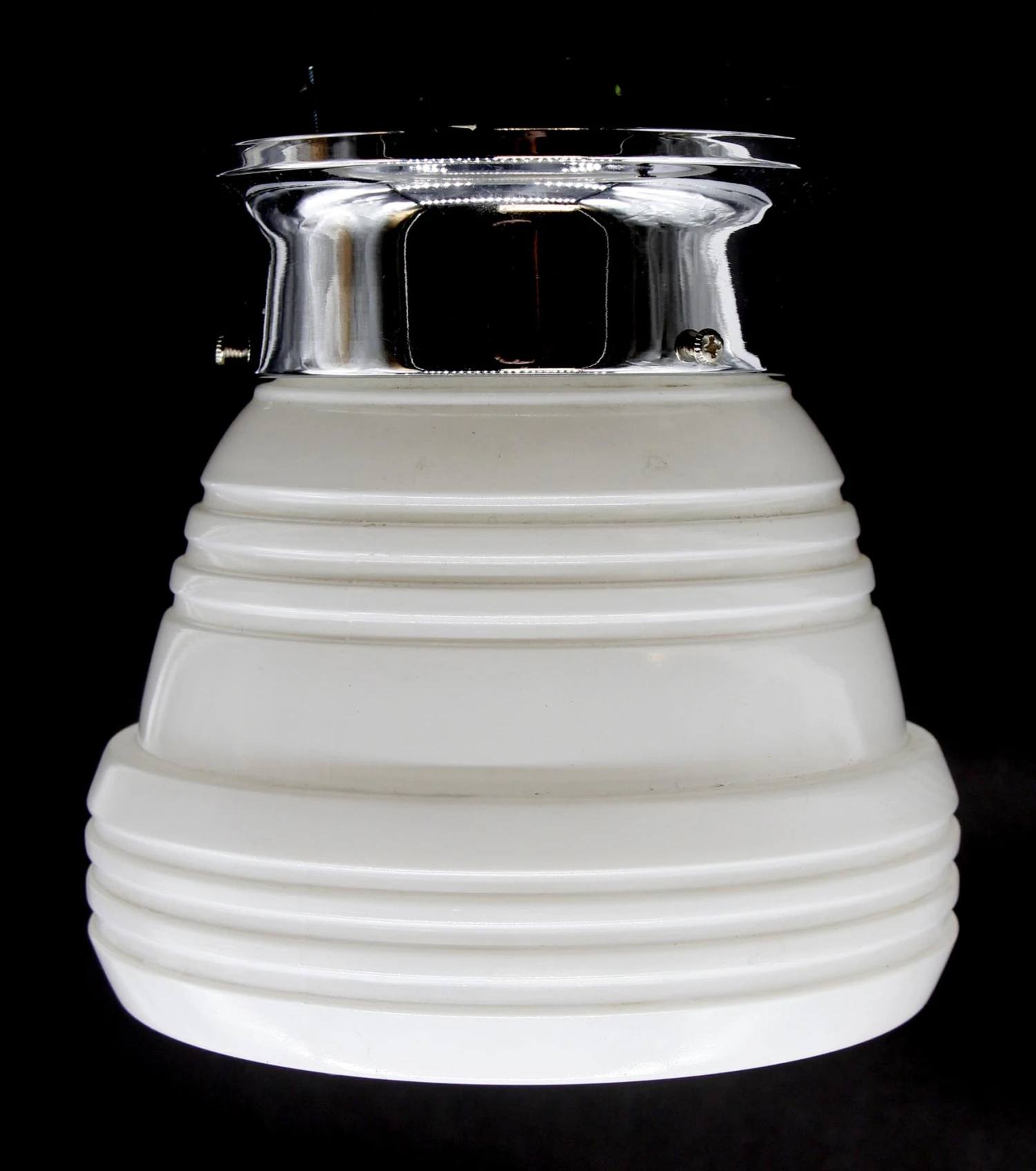 Vintage Concentric Circles Glass 7 In. Flush Mount Light 9 Vintage Concentric Circles Glass 7 In. Flush Mount Light - Image 7