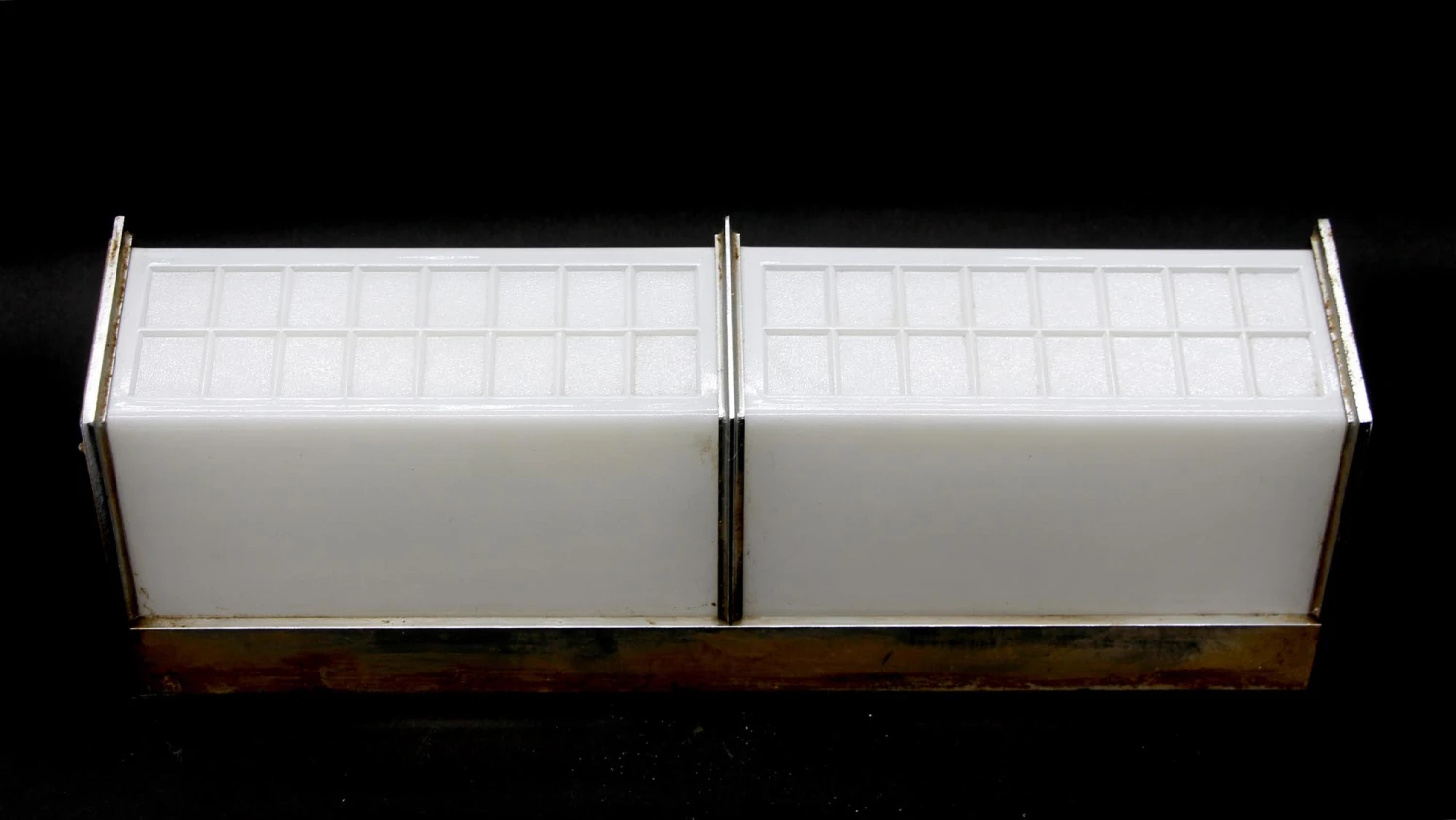 Vintage Glass & Nickel Art Deco Above Cabinet Bathroom Light 7 Vintage Glass & Nickel Art Deco Above Cabinet Bathroom Light - Image 5