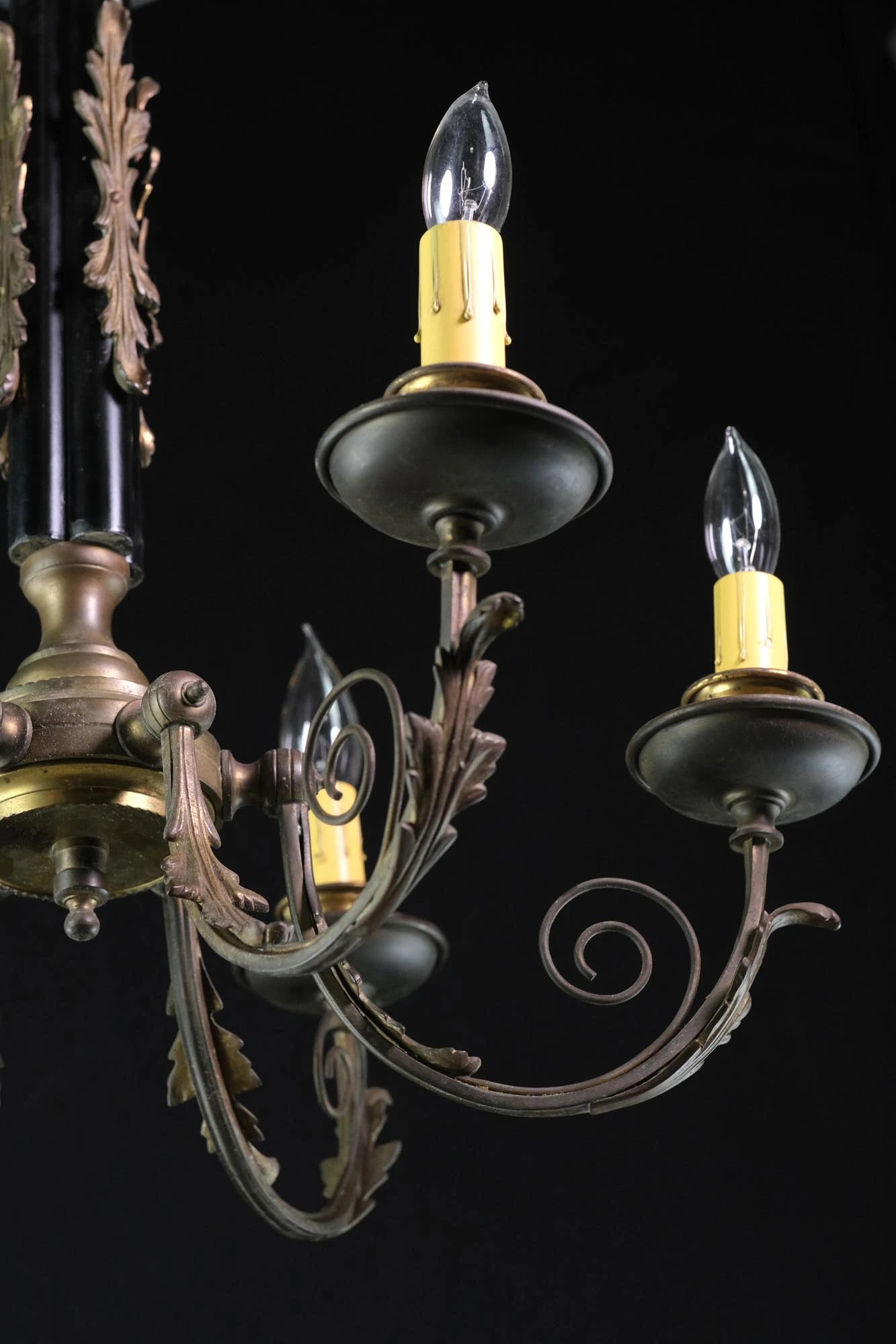 1920s French 6 Arm Scrolled Foliage Brass Chandelier 8 1920s French 6 Arm Scrolled Foliage Brass Chandelier - Image 6