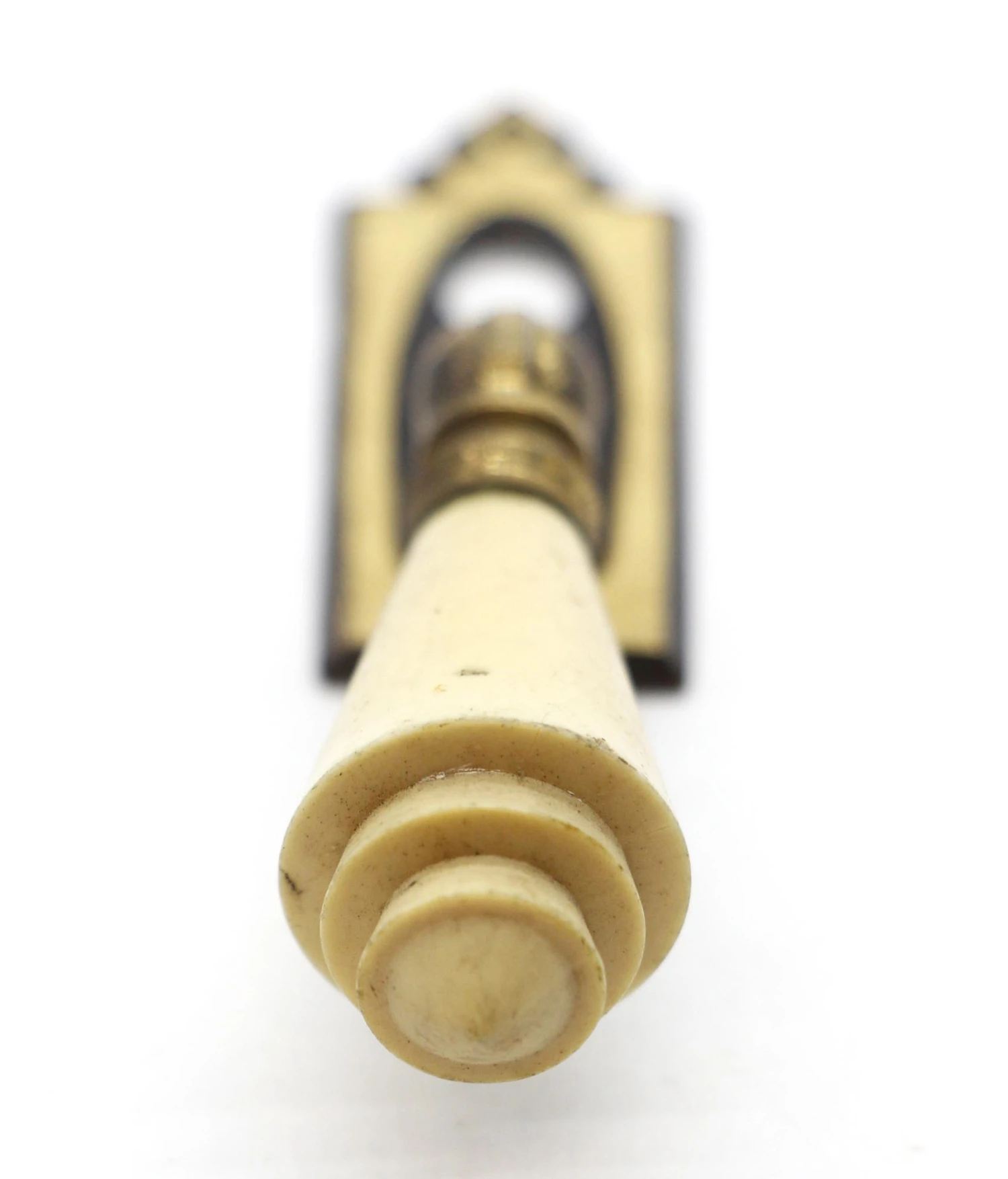 Vintage Pressed Brass Keyhole Cover With Plastic Pull 6 Vintage Pressed Brass Keyhole Cover With Plastic Pull - Image 4