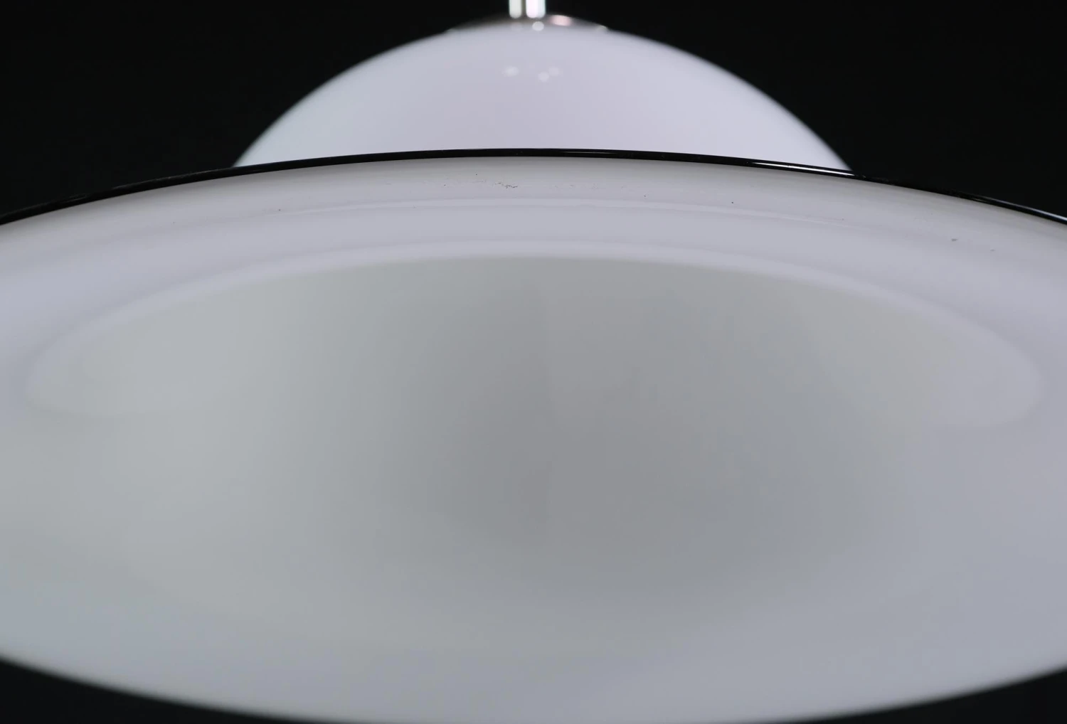 Hand Blown Vetri Murano White Glass Pendant Light 10 Hand Blown Vetri Murano White Glass Pendant Light - Image 8
