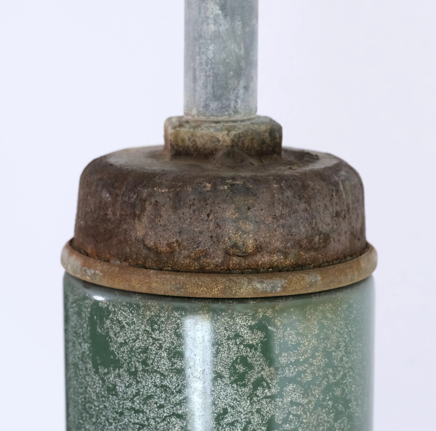 14 In. Green Enameled Steel Industrial Factory Pole Pendant Light 7 14 In. Green Enameled Steel Industrial Factory Pole Pendant Light - Image 5