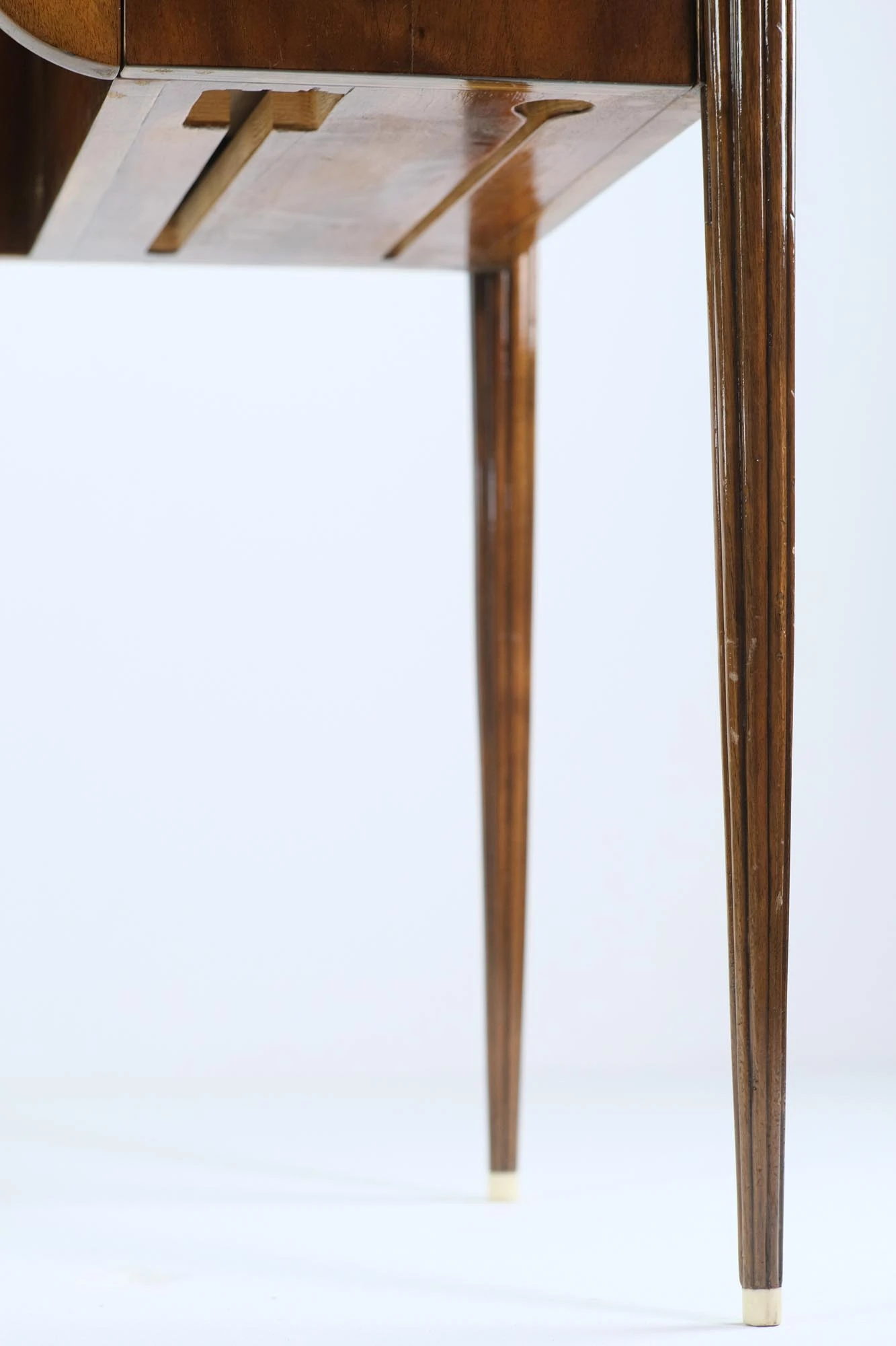 French Art Deco Mahogany & Satinwood Desk Attributed To Jacques-Emile Ruhlmann 6 French Art Deco Mahogany & Satinwood Desk Attributed To Jacques-Emile Ruhlmann - Image 4