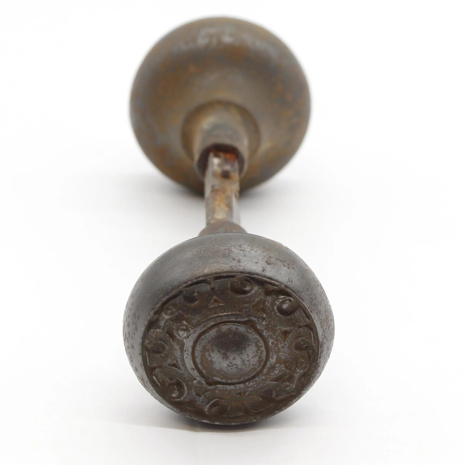 Yale & Towne Cast Iron Entry Gemona Door Knob Set 7 Yale & Towne Cast Iron Entry Gemona Door Knob Set - Image 5