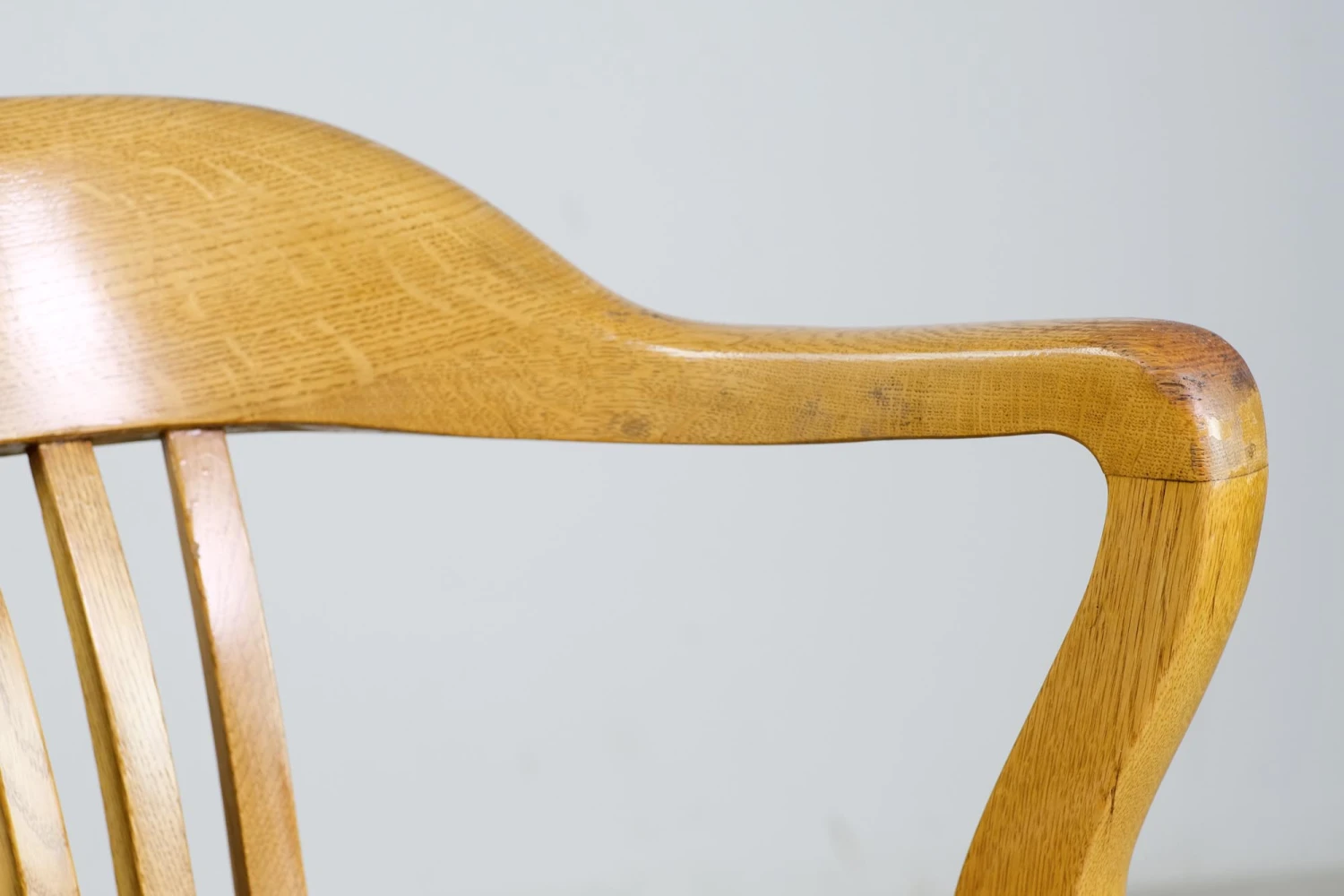 Light Tone Solid Oak Rolling Banker’s Chair With Swivel Seat 7 Light Tone Solid Oak Rolling Banker’s Chair With Swivel Seat - Image 5