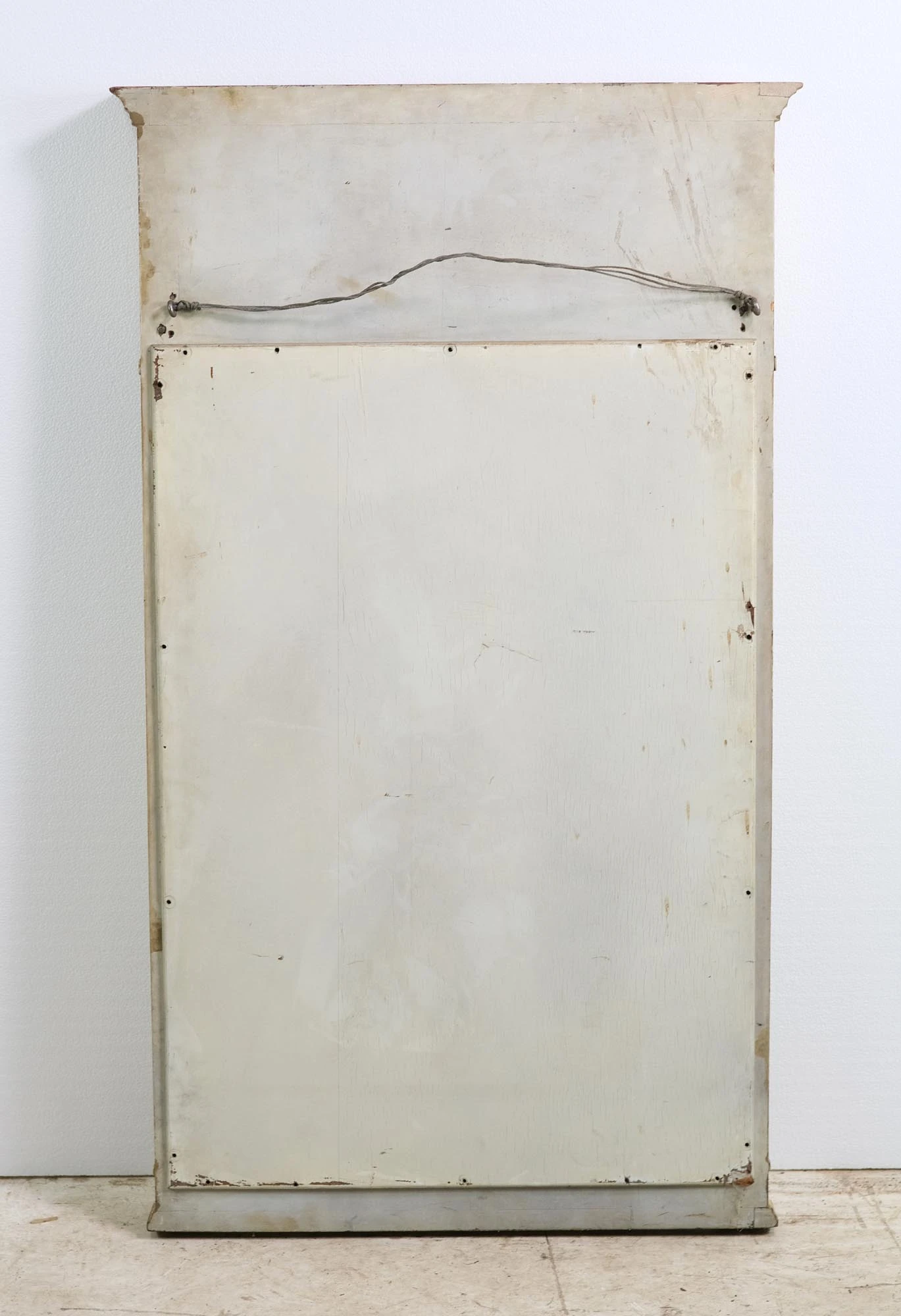 French Provincial Tan & Gold Over Mantel Wall Mirror 11 French Provincial Tan & Gold Over Mantel Wall Mirror - Image 9