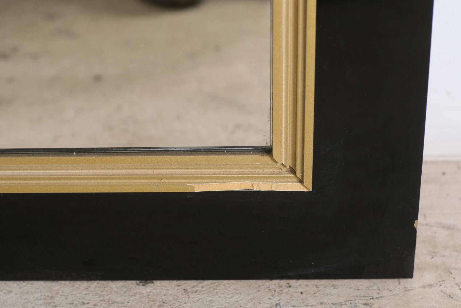 Vintage Black & Gold Composite Frame Wall Mirror 77 X 62 7 Vintage Black & Gold Composite Frame Wall Mirror 77 X 62 - Image 5
