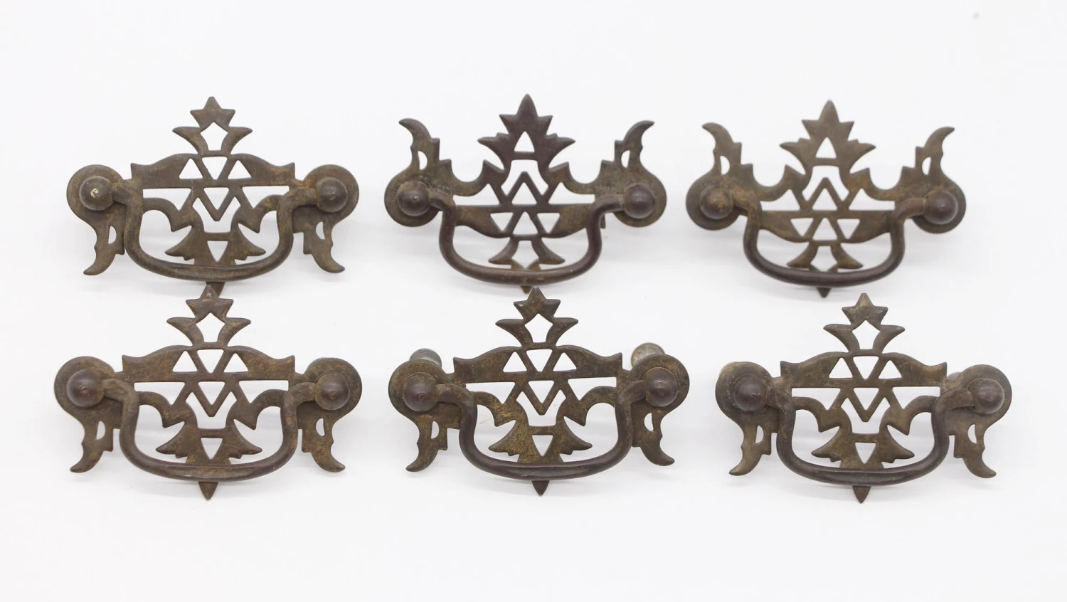 Vintage Traditional 3.25 In. Steel Cut Out Bail Drawer Pulls 7 Vintage Traditional 3.25 In. Steel Cut Out Bail Drawer Pulls - Image 5