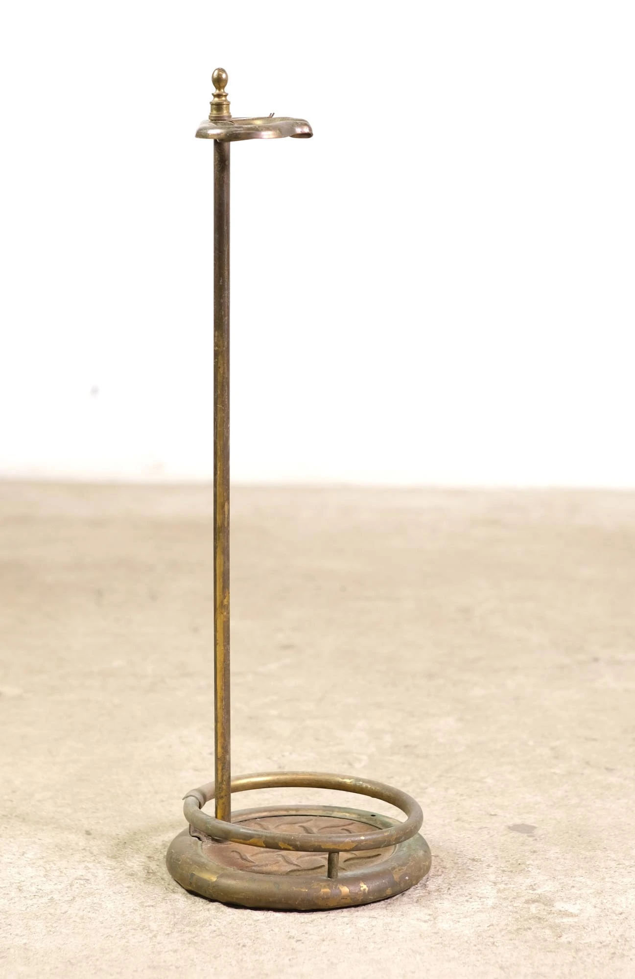 Vintage Traditional Brass Fireplace 3 Piece Tool Set 7 Vintage Traditional Brass Fireplace 3 Piece Tool Set - Image 5