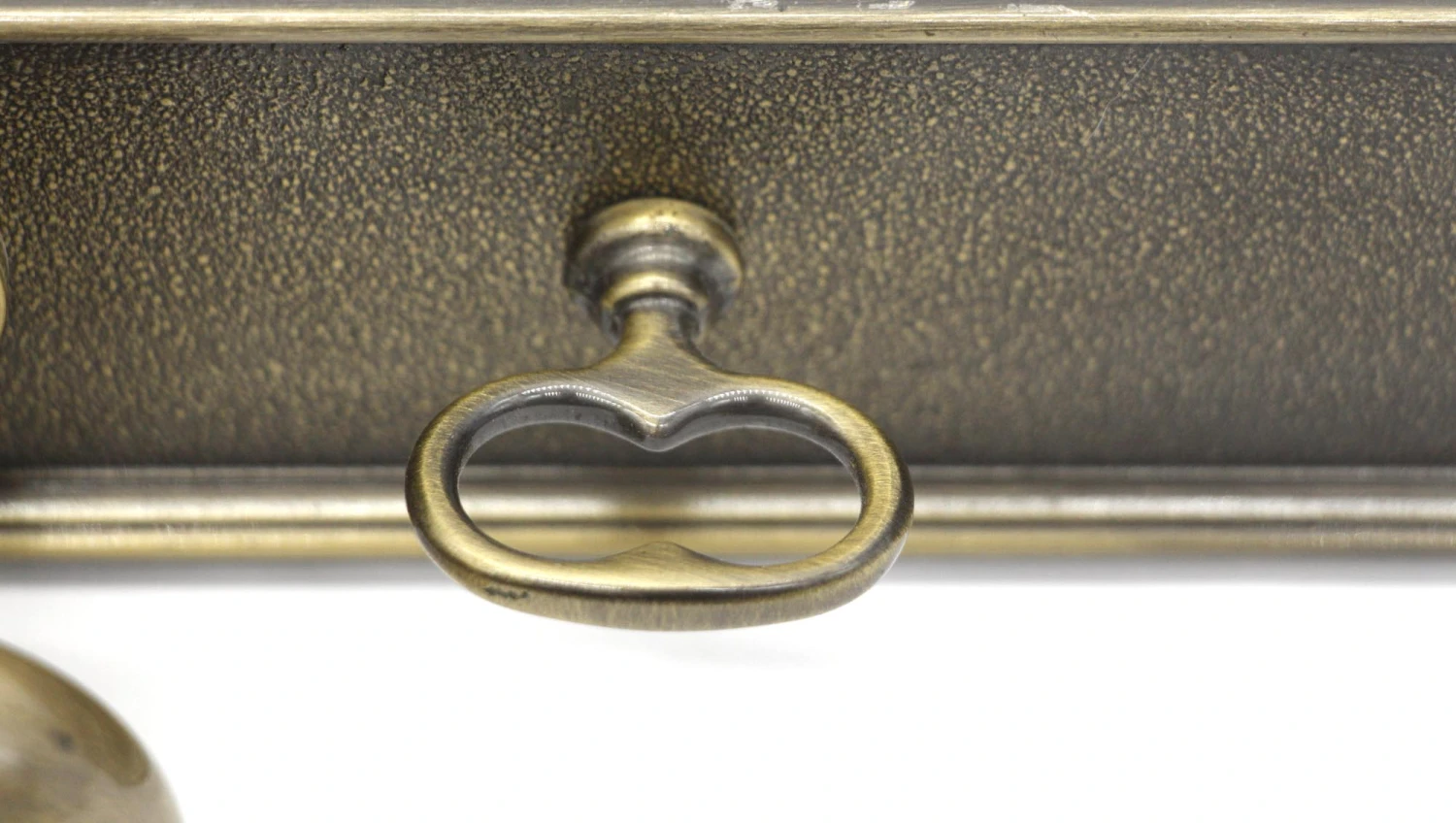 Baldwin Antique Brass Colonial Entry Door Knob Set 6 Baldwin Antique Brass Colonial Entry Door Knob Set - Image 4