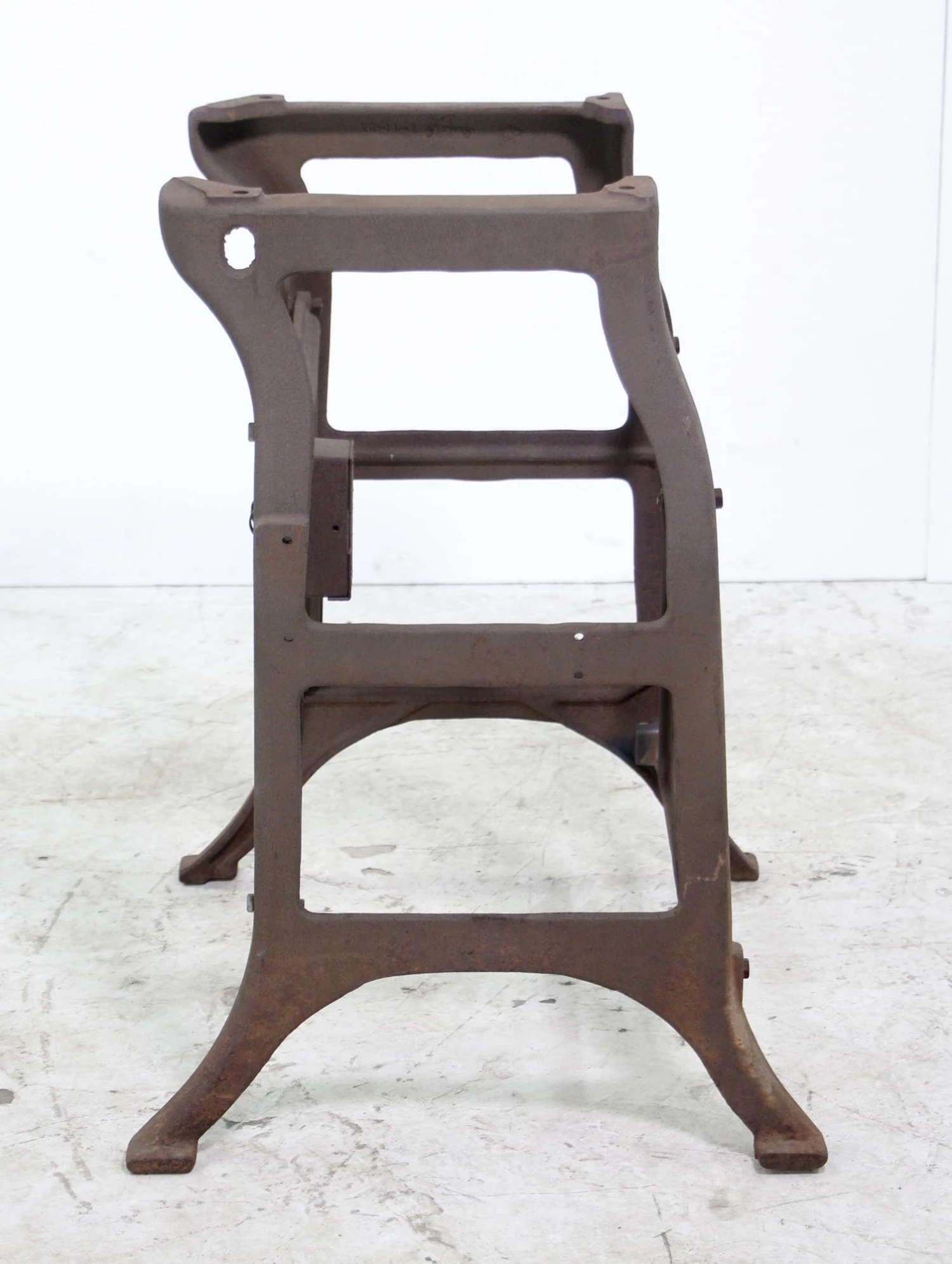 Salvaged Cast Iron Machine Base 11 Salvaged Cast Iron Machine Base - Image 9