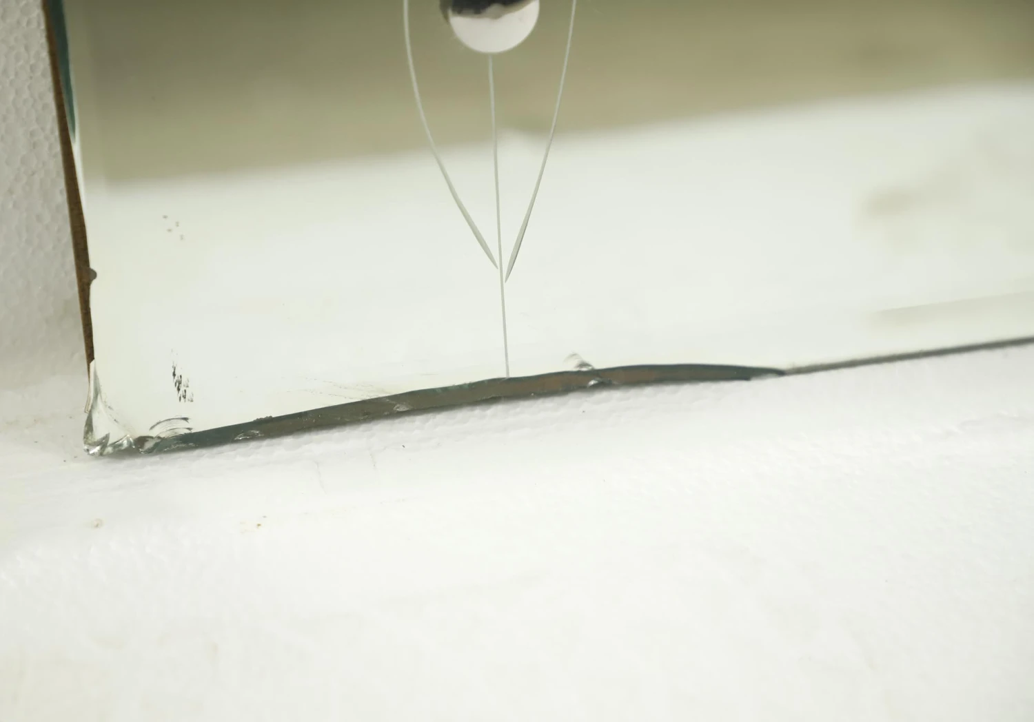 Vintage Beveled & Etched Wall Mirror With Floral Details 8 Vintage Beveled & Etched Wall Mirror With Floral Details - Image 6