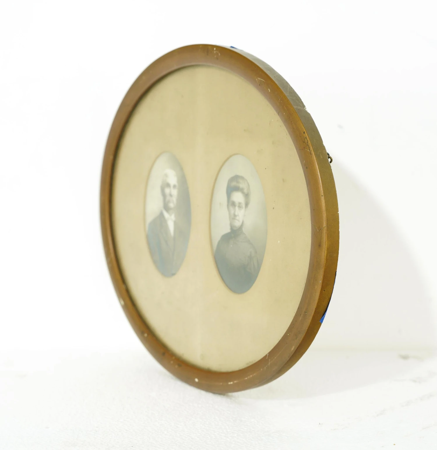 Antique Oval Pine Framed Portraits 7 Antique Oval Pine Framed Portraits - Image 5