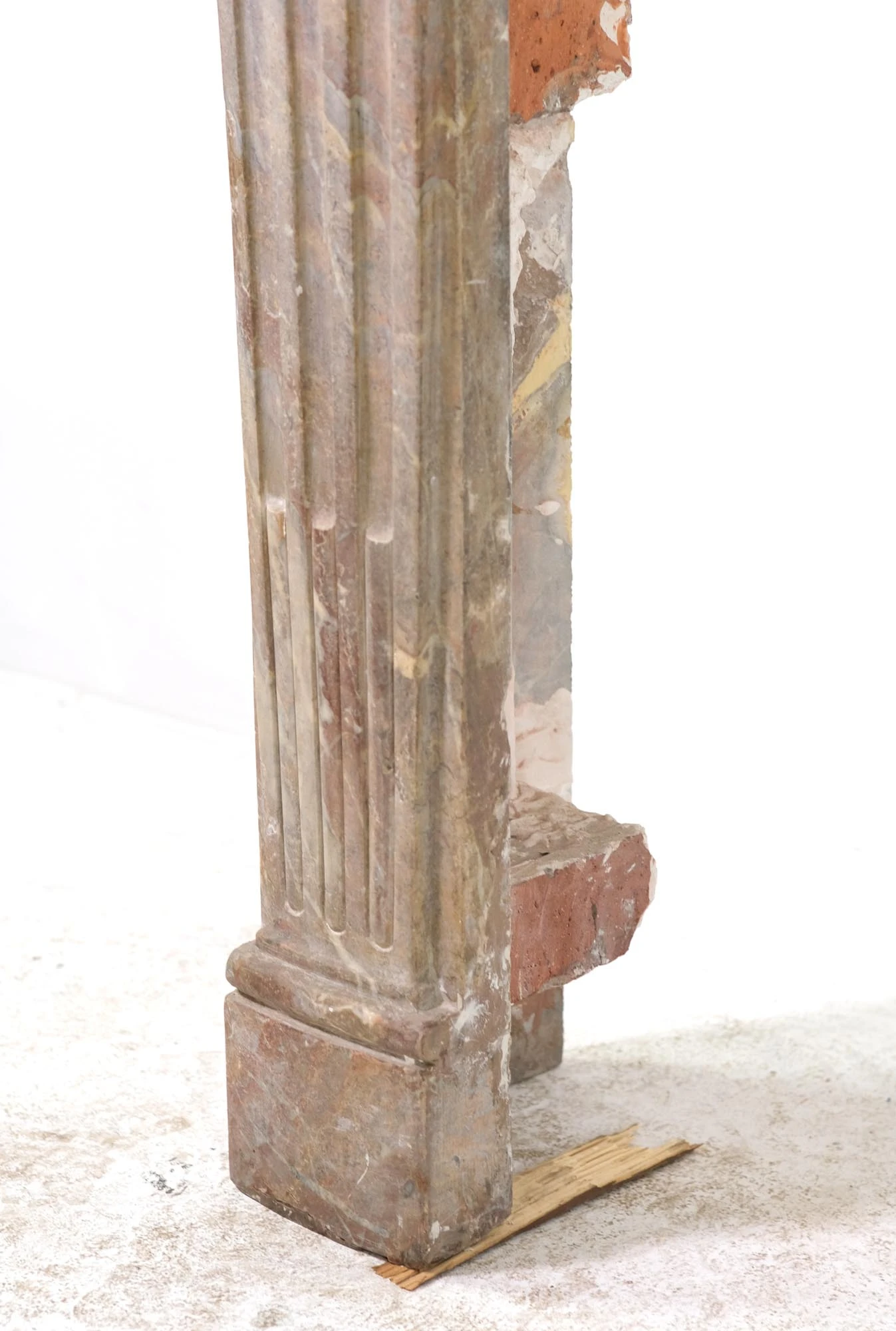 1920s Louis XVI Style Neutral Stone Mantel 6 1920s Louis XVI Style Neutral Stone Mantel - Image 4