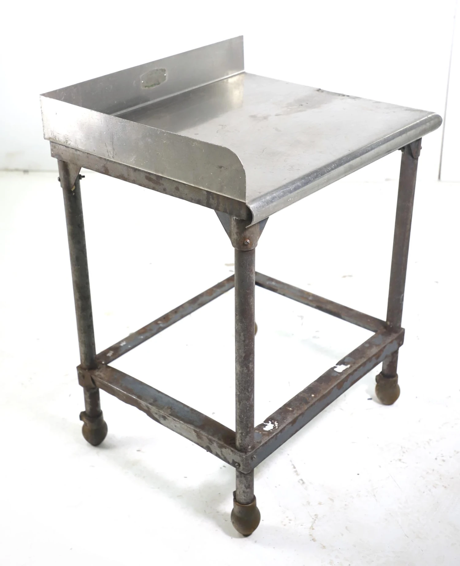 Reclaimed Commercial Stainless Steel Corner Work Table 13 Reclaimed Commercial Stainless Steel Corner Work Table - Image 11