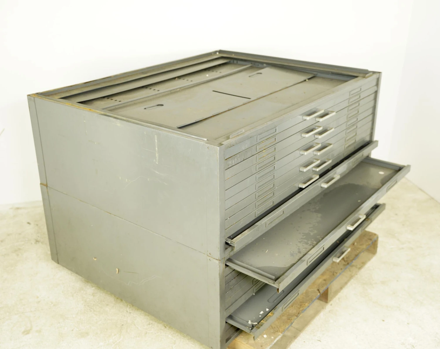 Reclaimed Steel Flat Filing Cabinet With Folding Shelves 6 Reclaimed Steel Flat Filing Cabinet With Folding Shelves - Image 4