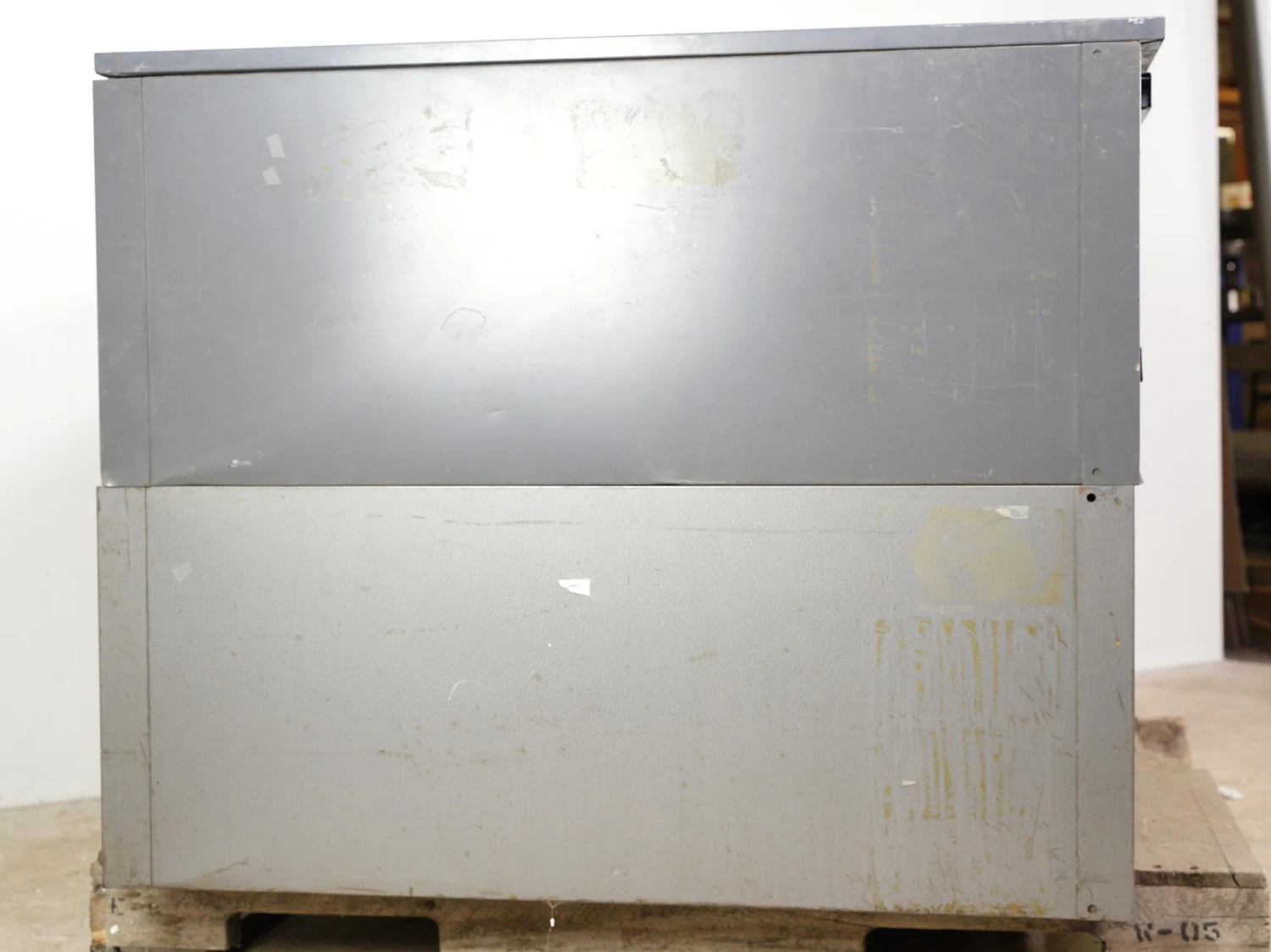 Reclaimed 20 Drawers Gray Steel Flat Map Stack Cabinet 7 Reclaimed 20 Drawers Gray Steel Flat Map Stack Cabinet - Image 5