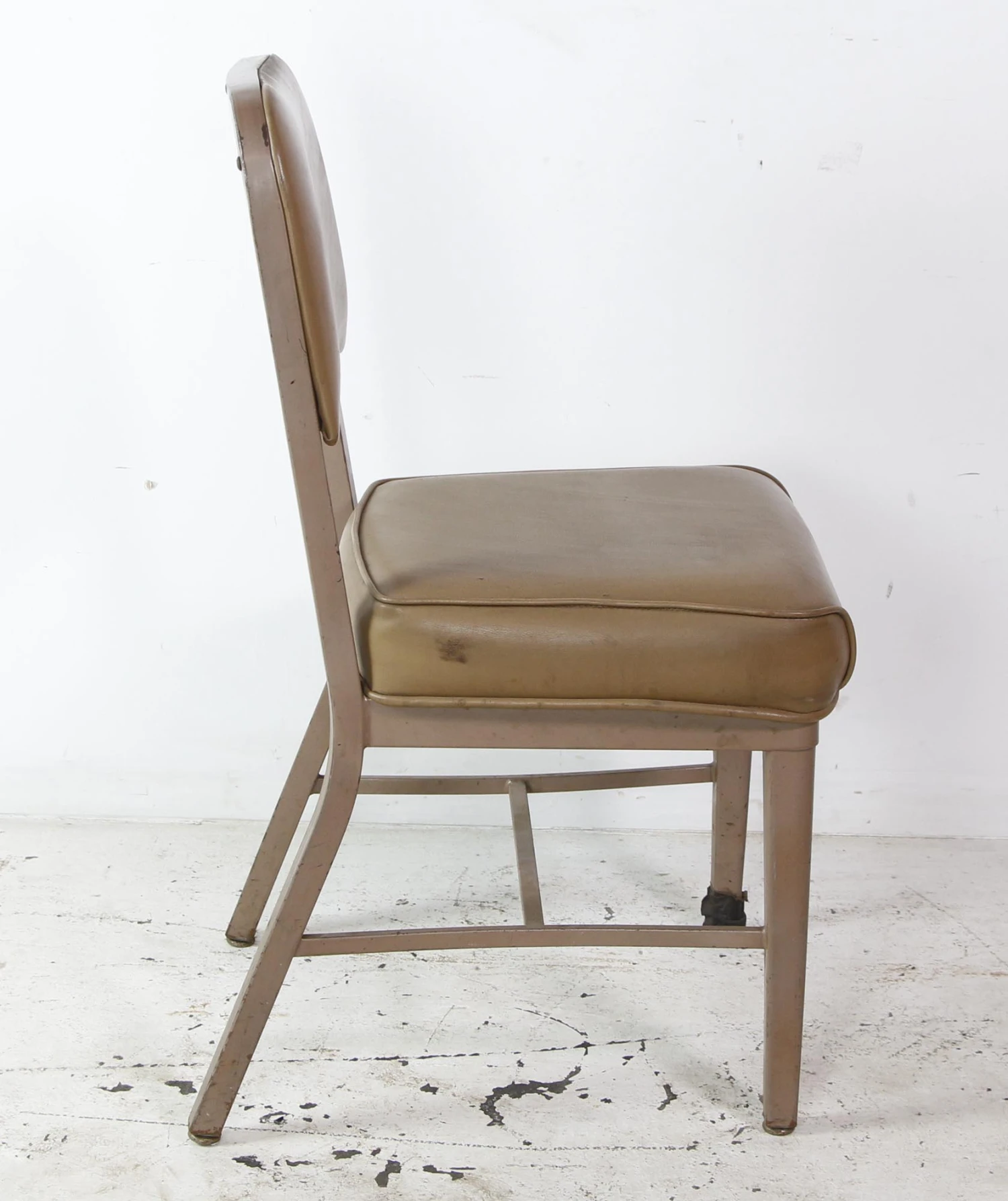 Vintage Emeco Industries Tan Vinyl Steel Frame Office Chair 6 Vintage Emeco Industries Tan Vinyl Steel Frame Office Chair - Image 4