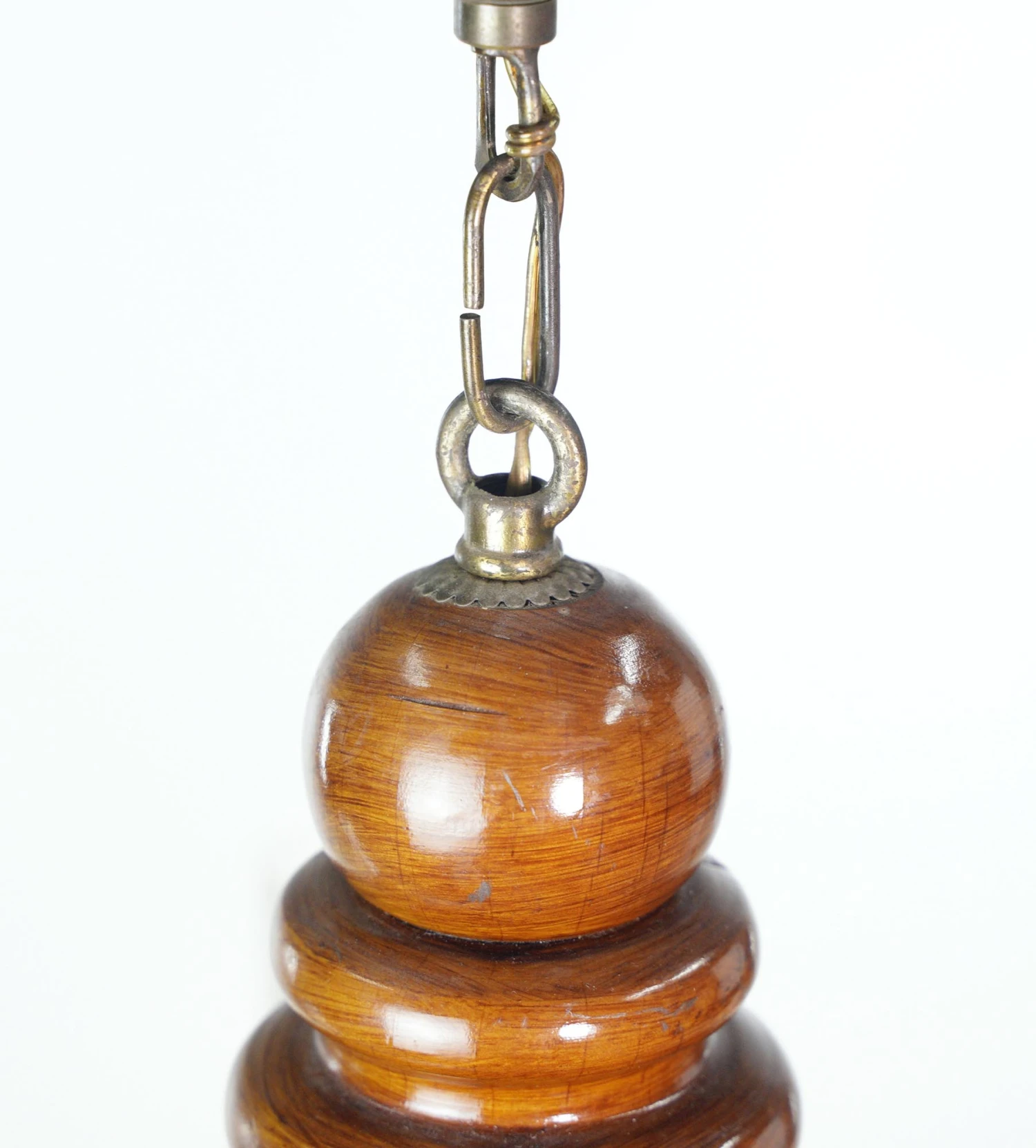 Traditional 5 Brass Plated Arms Medium Tone Wood Chandelier 13 Traditional 5 Brass Plated Arms Medium Tone Wood Chandelier - Image 11