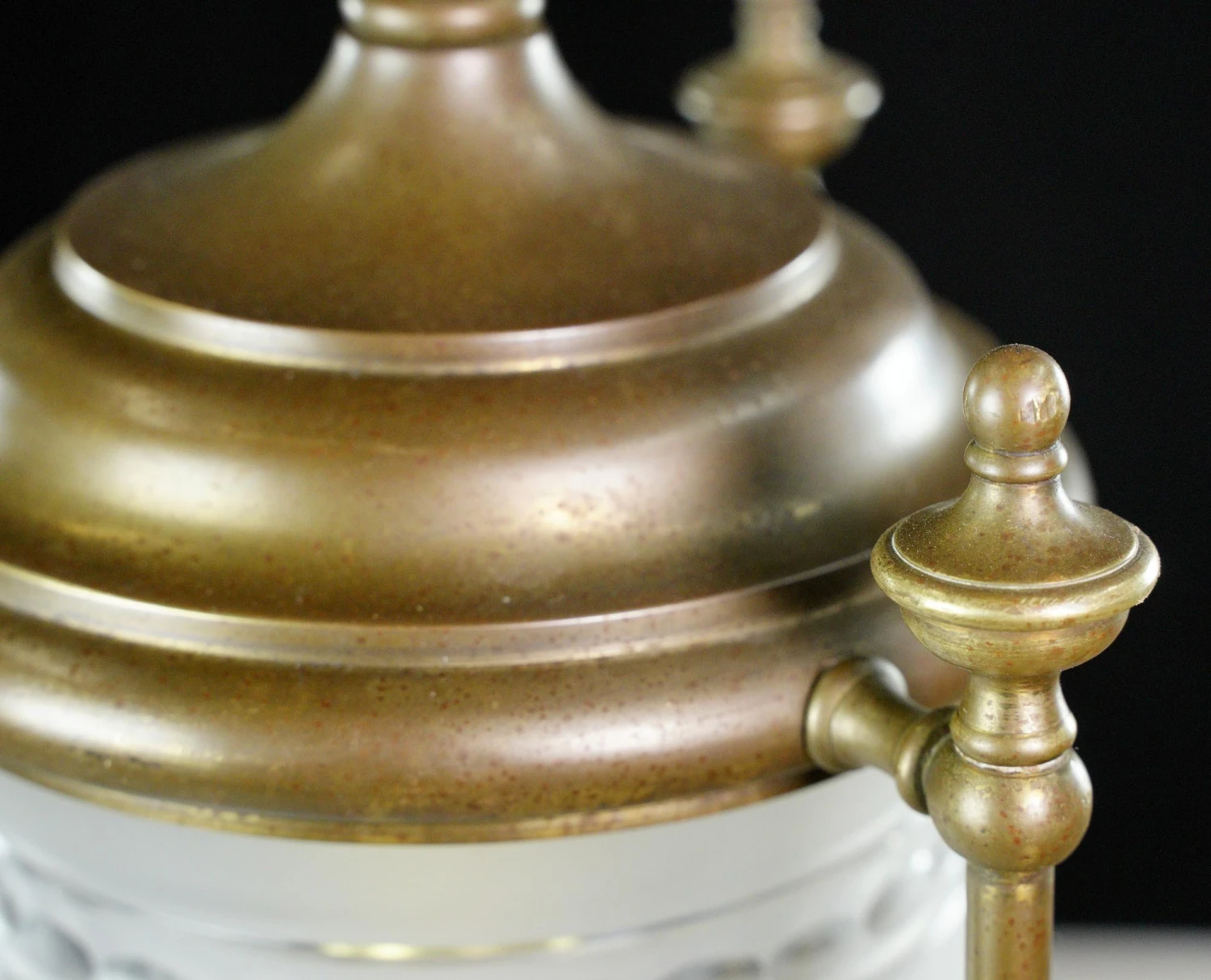 Colonial Frosted Etched Grapes Glass Brass Hanging Lantern 12 Colonial Frosted Etched Grapes Glass Brass Hanging Lantern - Image 10