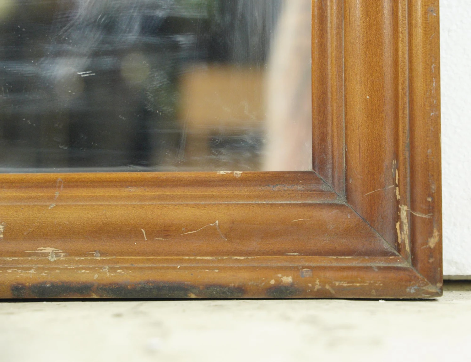 Vintage Rectangle Distressed Wooden Frame Wall Mirror 38 X 32 7 Vintage Rectangle Distressed Wooden Frame Wall Mirror 38 X 32 - Image 5