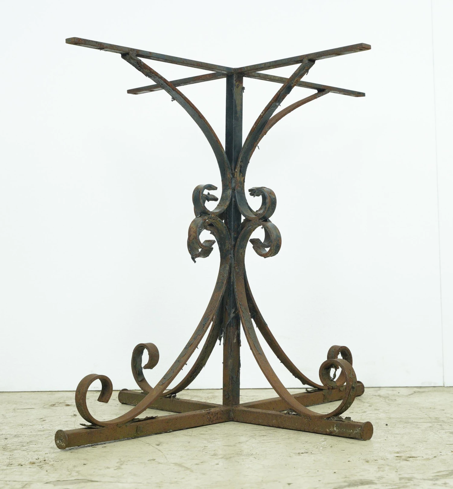 Reclaimed 27 In. H Cross Shape Curled Wrought Iron Table Base 9 Reclaimed 27 In. H Cross Shape Curled Wrought Iron Table Base - Image 7