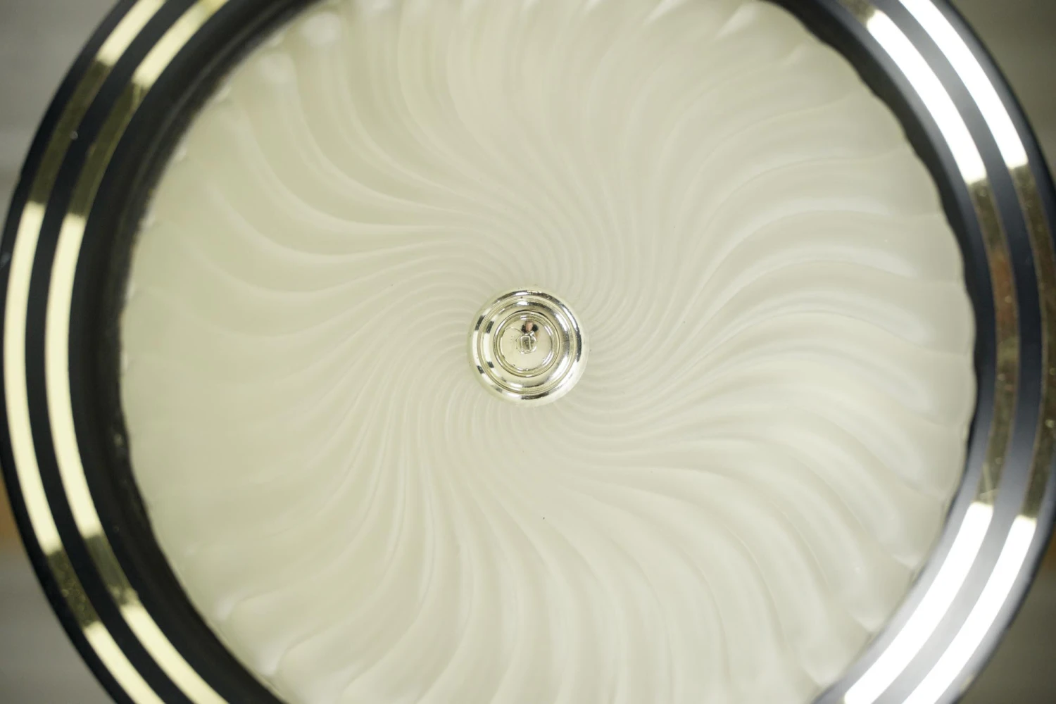 Vintage 15.5 In. Black & Gold Frosted Glass Flush Mount Light 9 Vintage 15.5 In. Black & Gold Frosted Glass Flush Mount Light - Image 7