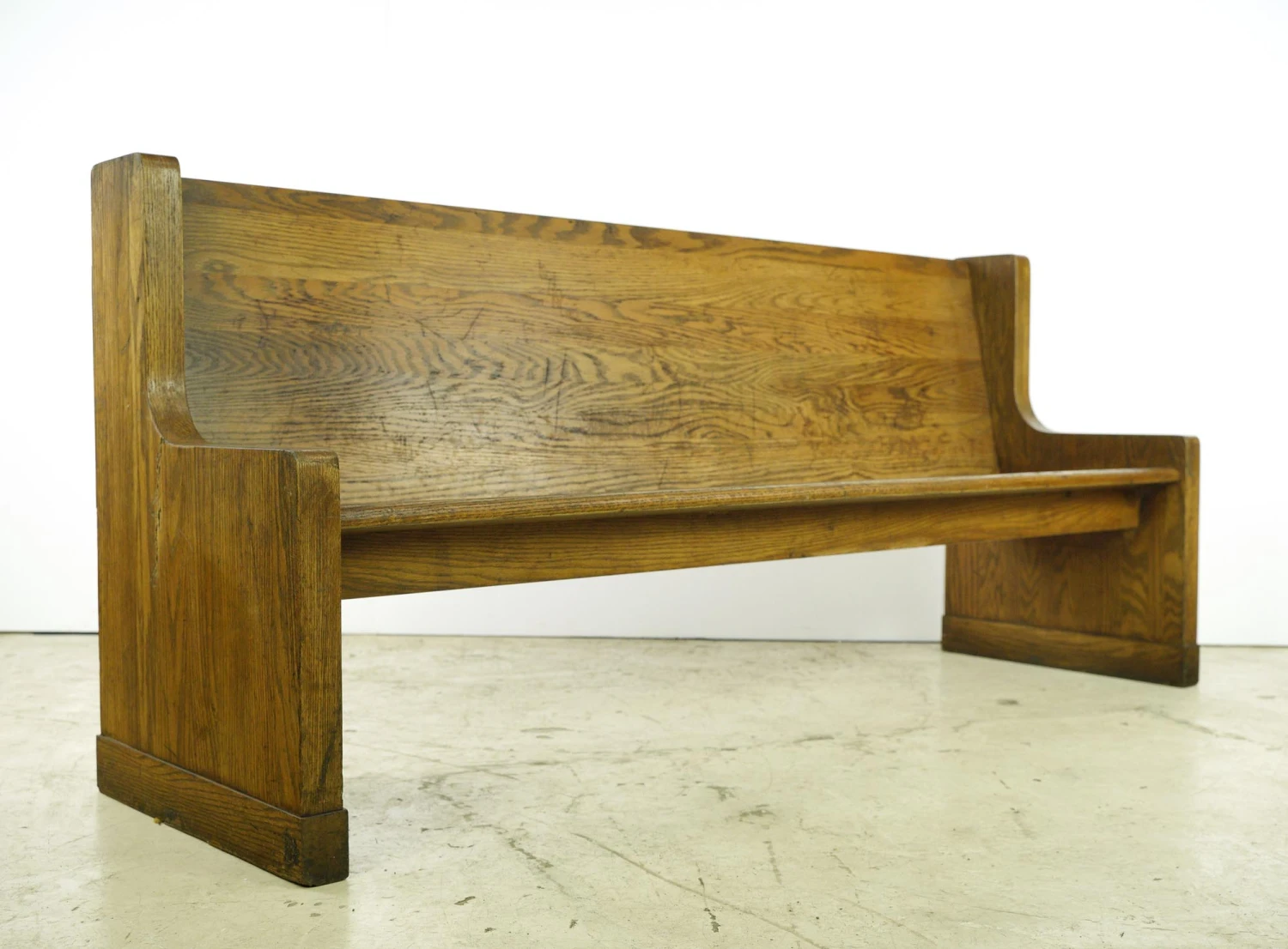Vintage 6 Ft. Simple Design Oak Courtroom Bench 6 Vintage 6 Ft. Simple Design Oak Courtroom Bench - Image 4