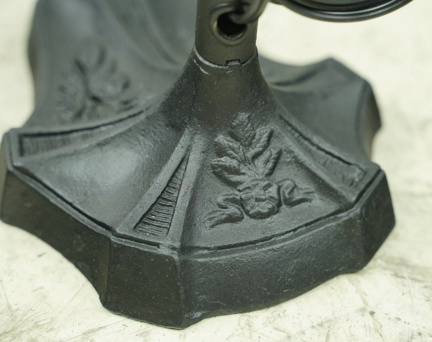 Restored Antique S. Robert Schwartz & Bro. Floral Adjustable Arm Desk Lamp 9 Restored Antique S. Robert Schwartz & Bro. Floral Adjustable Arm Desk Lamp - Image 7