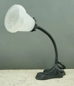 Restored Antique S. Robert Schwartz & Bro. Floral Adjustable Arm Desk Lamp 26 Restored Antique S. Robert Schwartz & Bro. Floral Adjustable Arm Desk Lamp -OGT Sale Store q283247 11