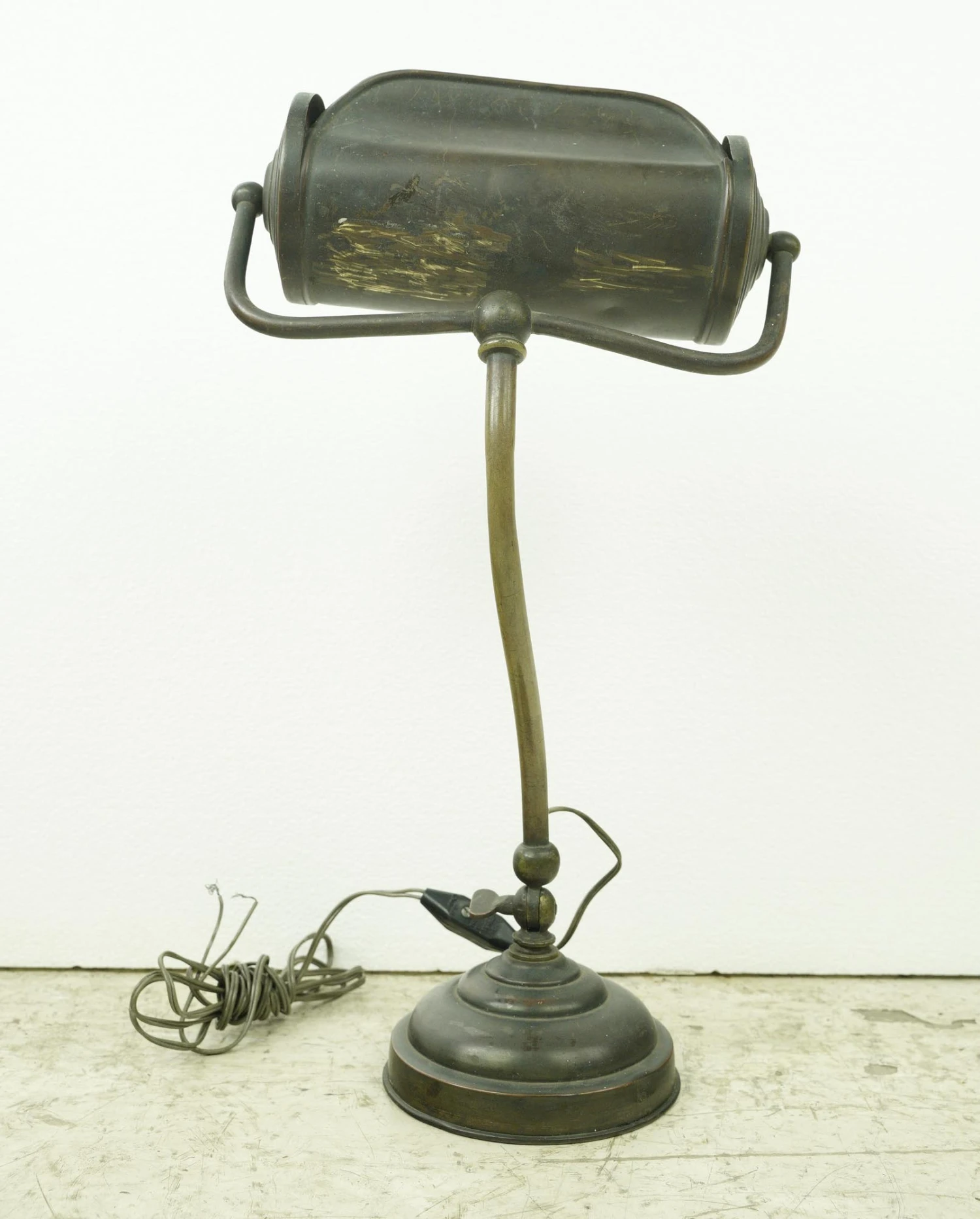 Antique Fixed Arm Swinging Head Brass Wall Desk Lamp 10 Antique Fixed Arm Swinging Head Brass Wall Desk Lamp - Image 8