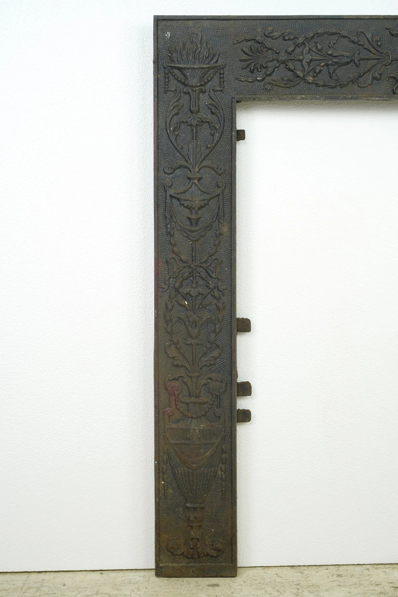 Antique Victorian Wreath Urn Motif Cast Iron 30 In. Square Fireplace Insert 7 Antique Victorian Wreath Urn Motif Cast Iron 30 In. Square Fireplace Insert - Image 5