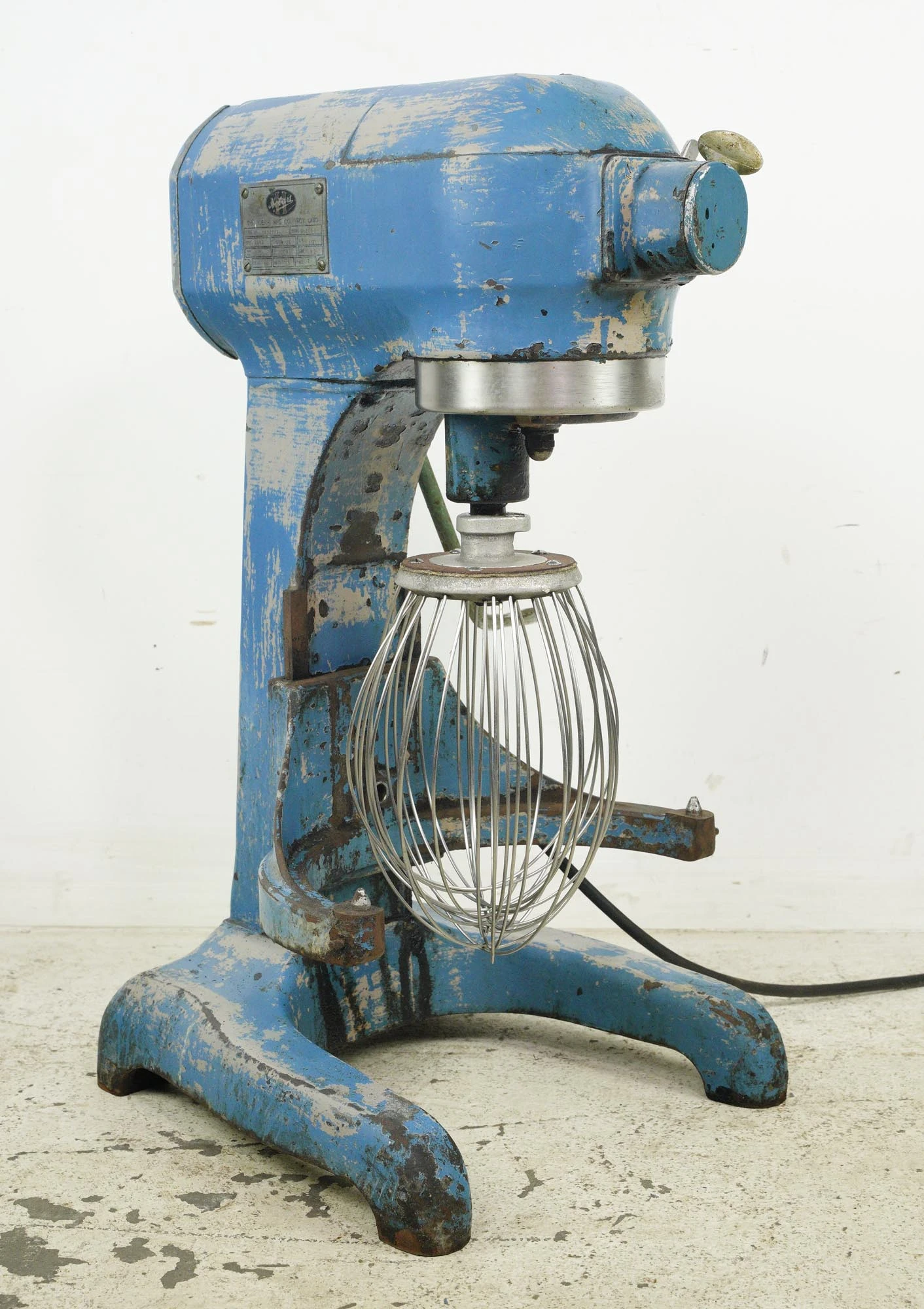 Reclaimed MFG A-200 20 Quart Hobart Steel Mixer 6 Reclaimed MFG A-200 20 Quart Hobart Steel Mixer - Image 4