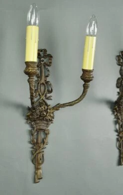 Pair Of French Ribbon & Floral Basket 2 Arm Brass Wall Sconces 18 Pair Of French Ribbon & Floral Basket 2 Arm Brass Wall Sconces -OGT Sale Store q283401 08