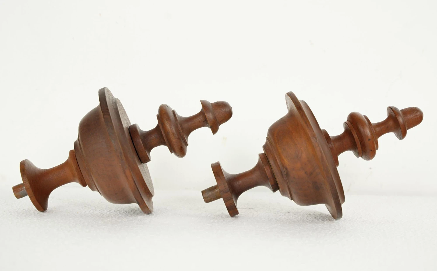 Set Of Hand Carved Ornate Medium Tone Wood Furniture Appliques 9 Set Of Hand Carved Ornate Medium Tone Wood Furniture Appliques - Image 7