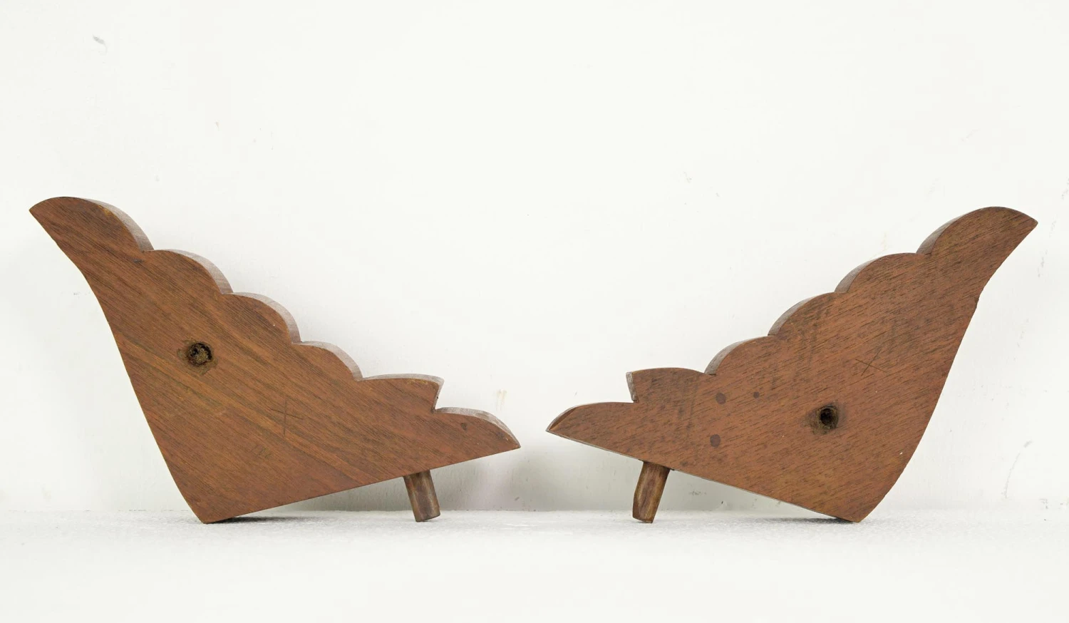 Set Of Hand Carved Ornate Medium Tone Wood Furniture Appliques 18 Set Of Hand Carved Ornate Medium Tone Wood Furniture Appliques - Image 16