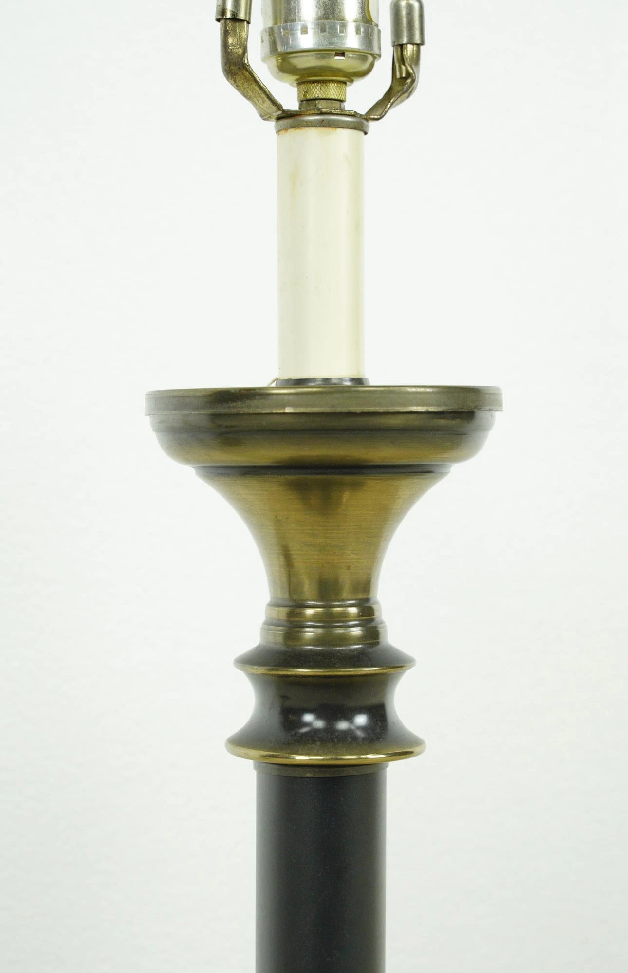 Pair Of Traditional Antique Brass & Black Finish Steel Table Lamps 8 Pair Of Traditional Antique Brass & Black Finish Steel Table Lamps - Image 6