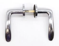 Modern Vintage Sleek Chrome Plated Brass Lever Door Knob Set 13 Modern Vintage Sleek Chrome Plated Brass Lever Door Knob Set -OGT Sale Store q284295 05