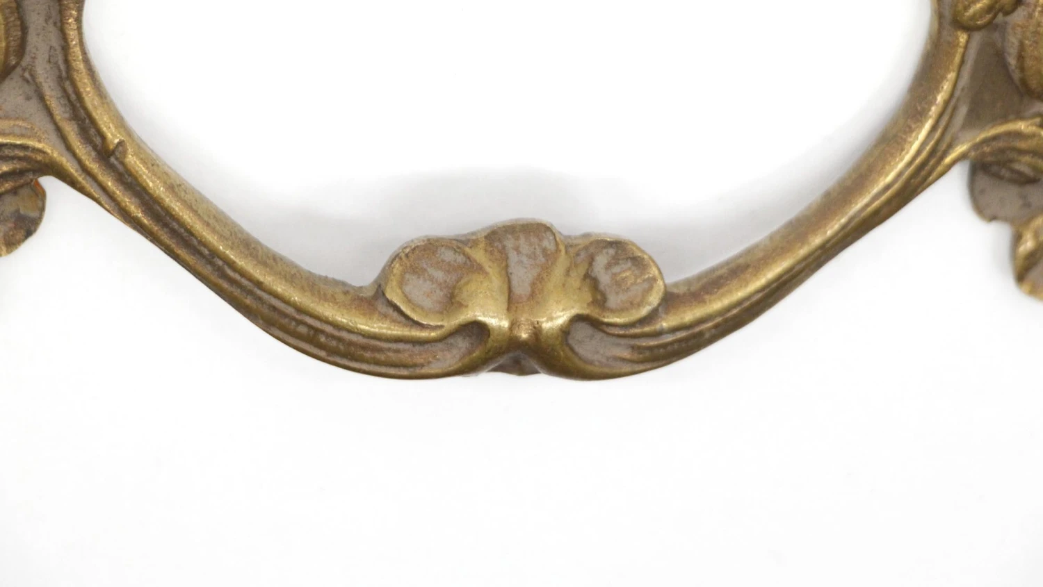 Pair Of Vintage 8.75 In. French Provincial Brass Bridge Drawer Pulls 8 Pair Of Vintage 8.75 In. French Provincial Brass Bridge Drawer Pulls - Image 6