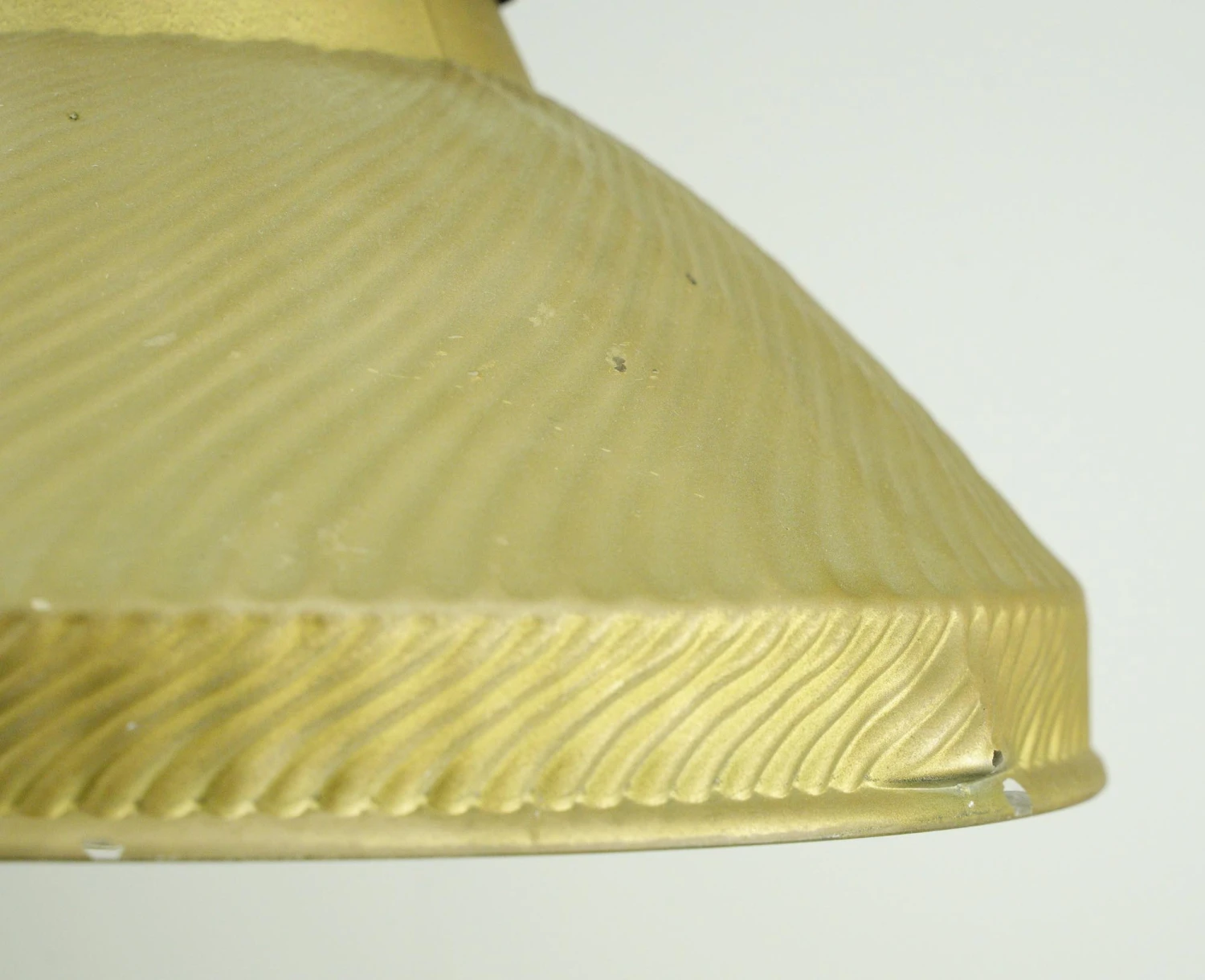 Vintage Ribbed Tan Mercury Glass Steel Pole Pendant Light 7 Vintage Ribbed Tan Mercury Glass Steel Pole Pendant Light - Image 5