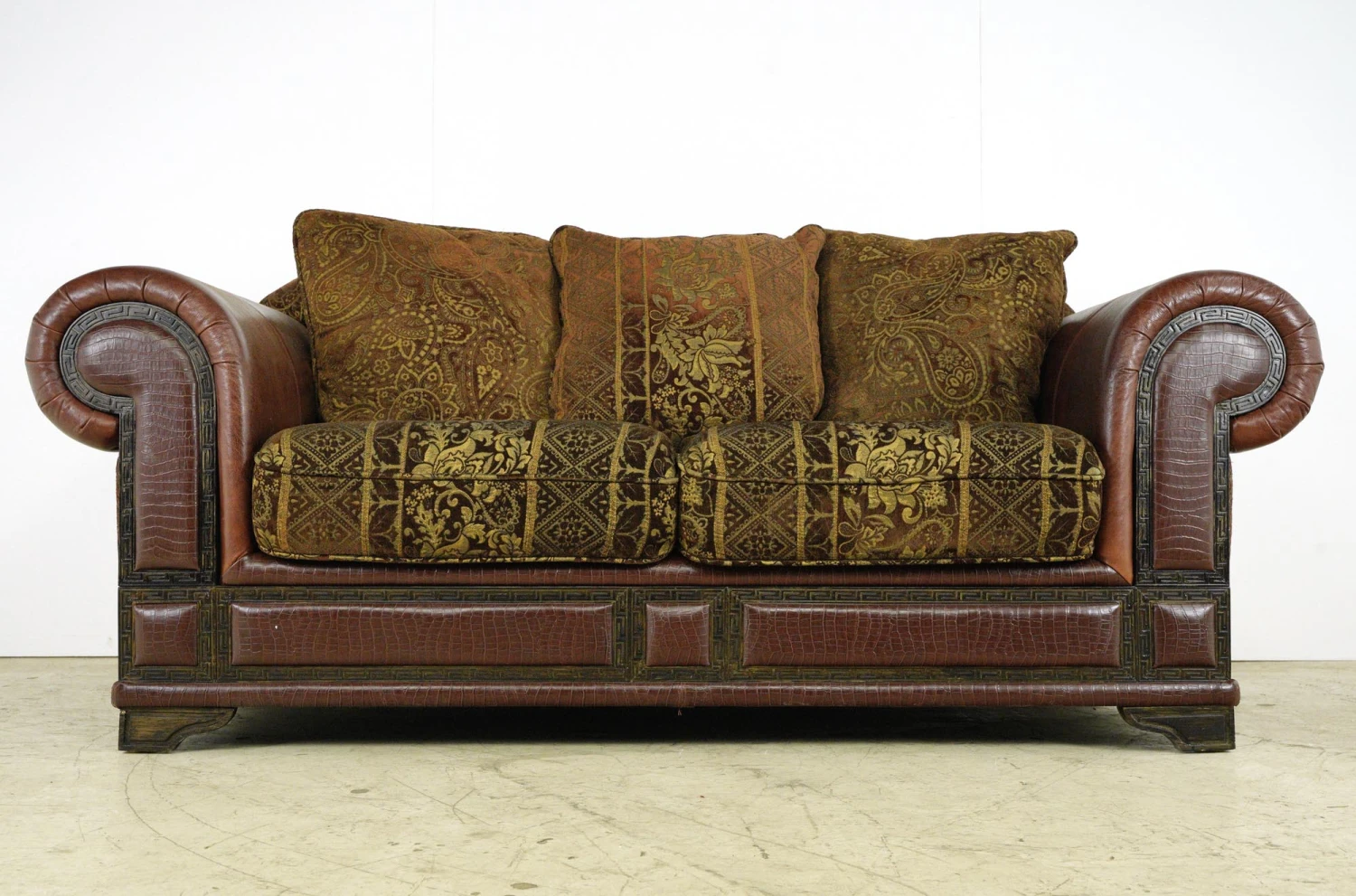 Traditional Red Leather Brown & Gold Living Room Seating Set 13 Traditional Red Leather Brown & Gold Living Room Seating Set - Image 11