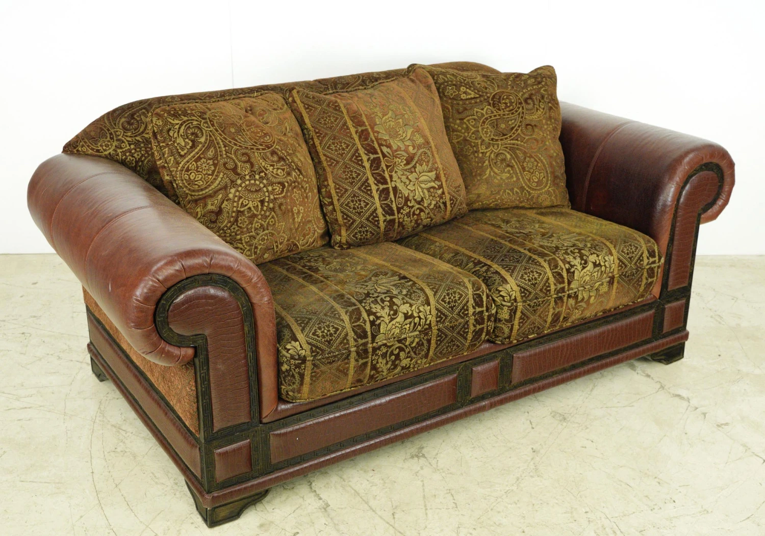 Traditional Red Leather Brown & Gold Living Room Seating Set 15 Traditional Red Leather Brown & Gold Living Room Seating Set - Image 13