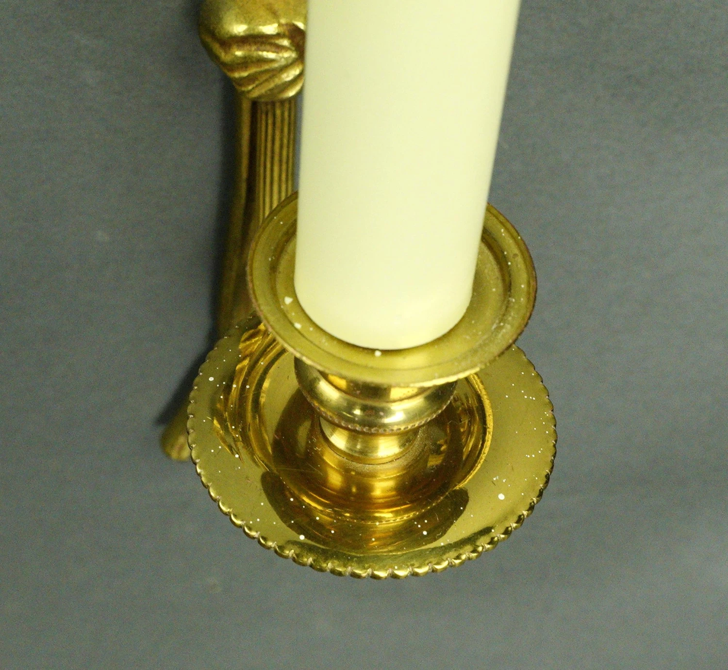 Pair Of Vintage 1 Arm Brass Ribbon Tassel Wall Sconces 11 Pair Of Vintage 1 Arm Brass Ribbon Tassel Wall Sconces - Image 9