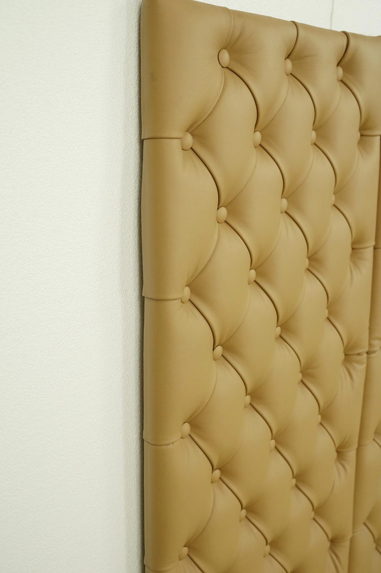 Set Of 4 Soundproof Tan Faux Leather Wall Panels 48.125 X 19.5 11 Set Of 4 Soundproof Tan Faux Leather Wall Panels 48.125 X 19.5 - Image 9